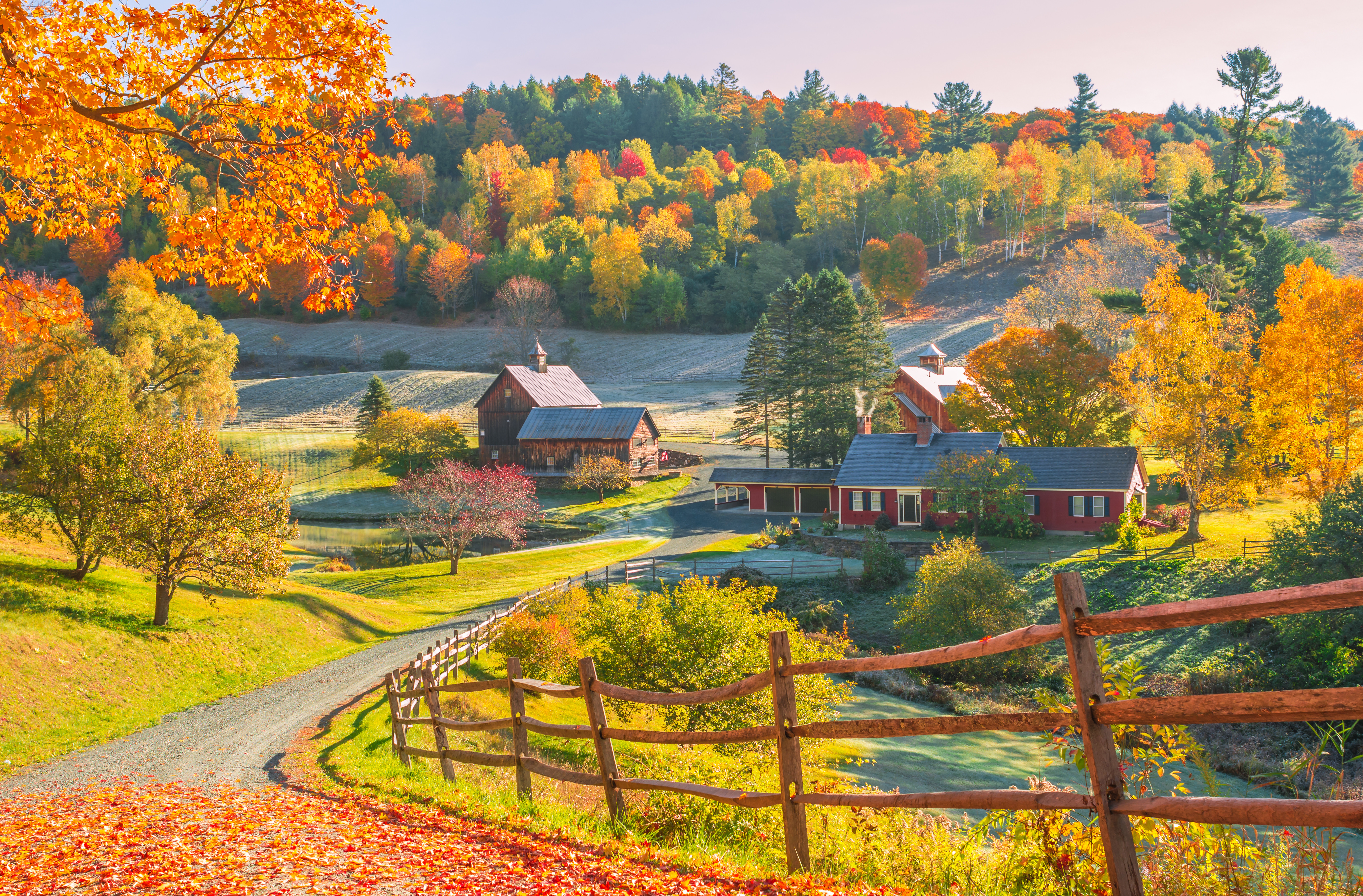 Wallpapers landscape hills houses on the desktop