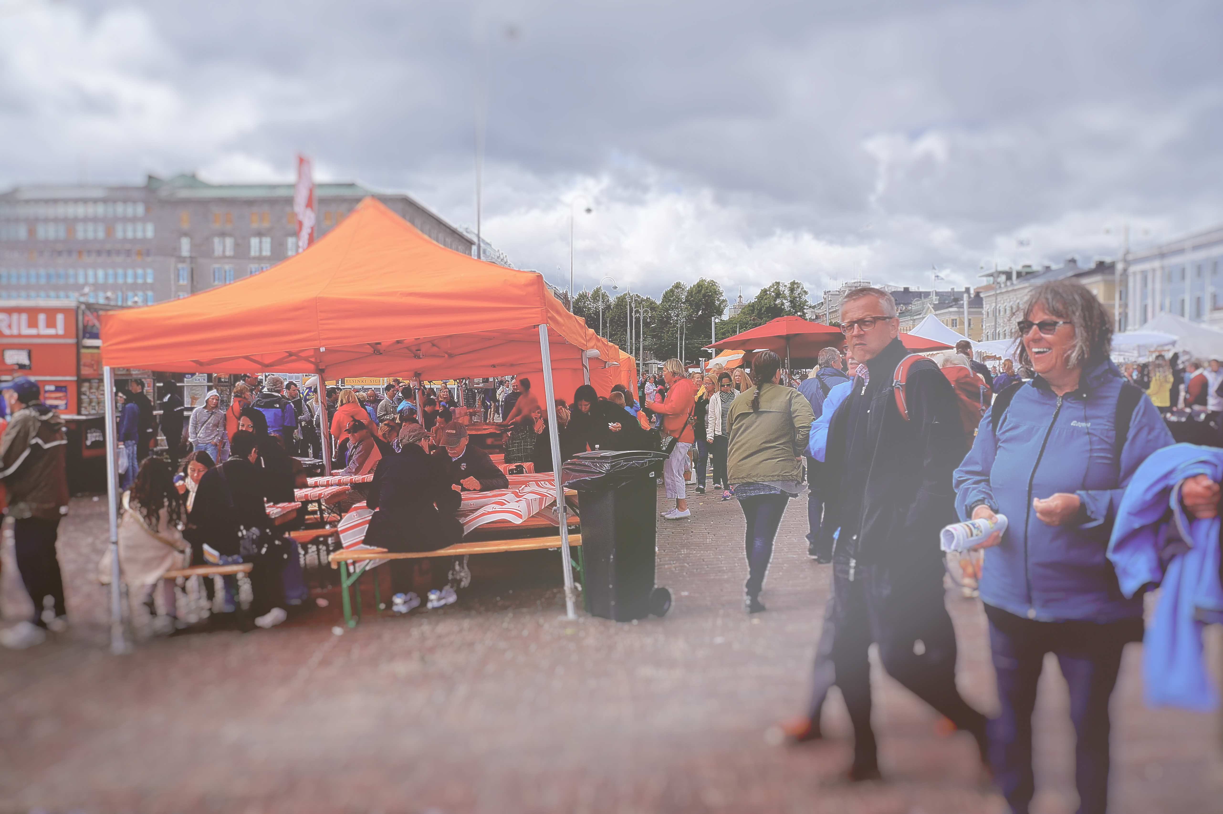 Wallpapers people cloudy crowd on the desktop