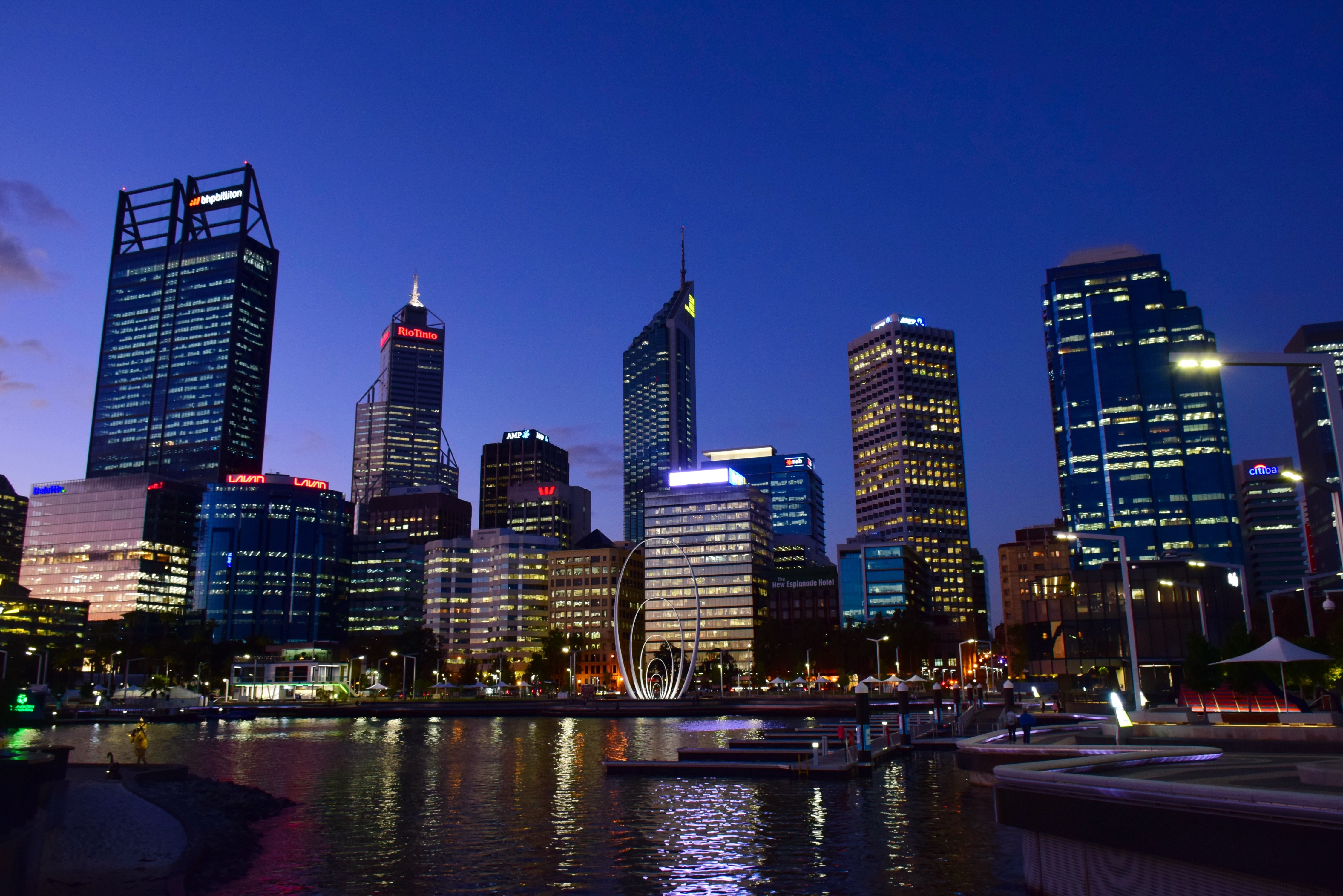 Free photo A night city in Australia