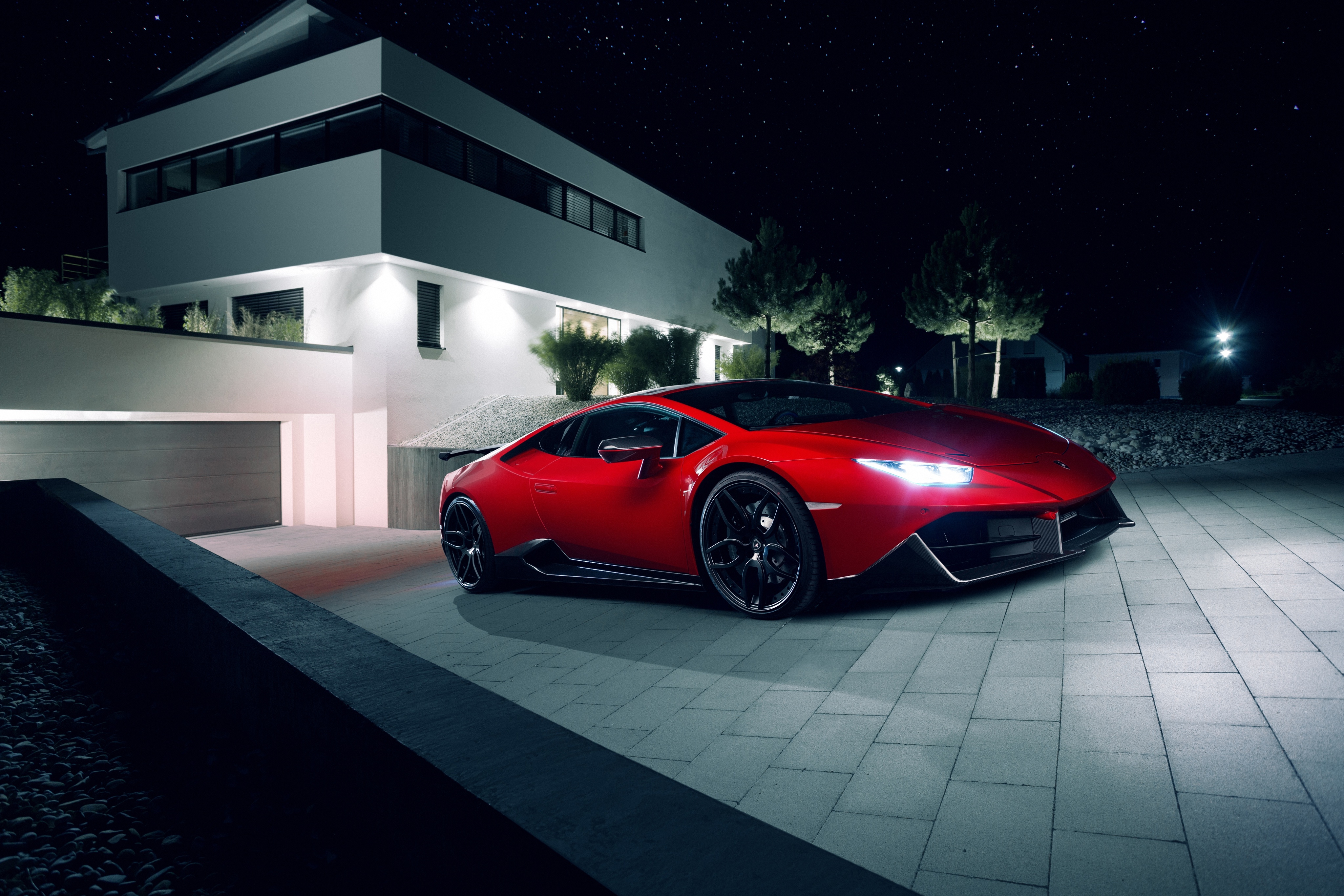 Wallpapers lamborghini huracan red night on the desktop