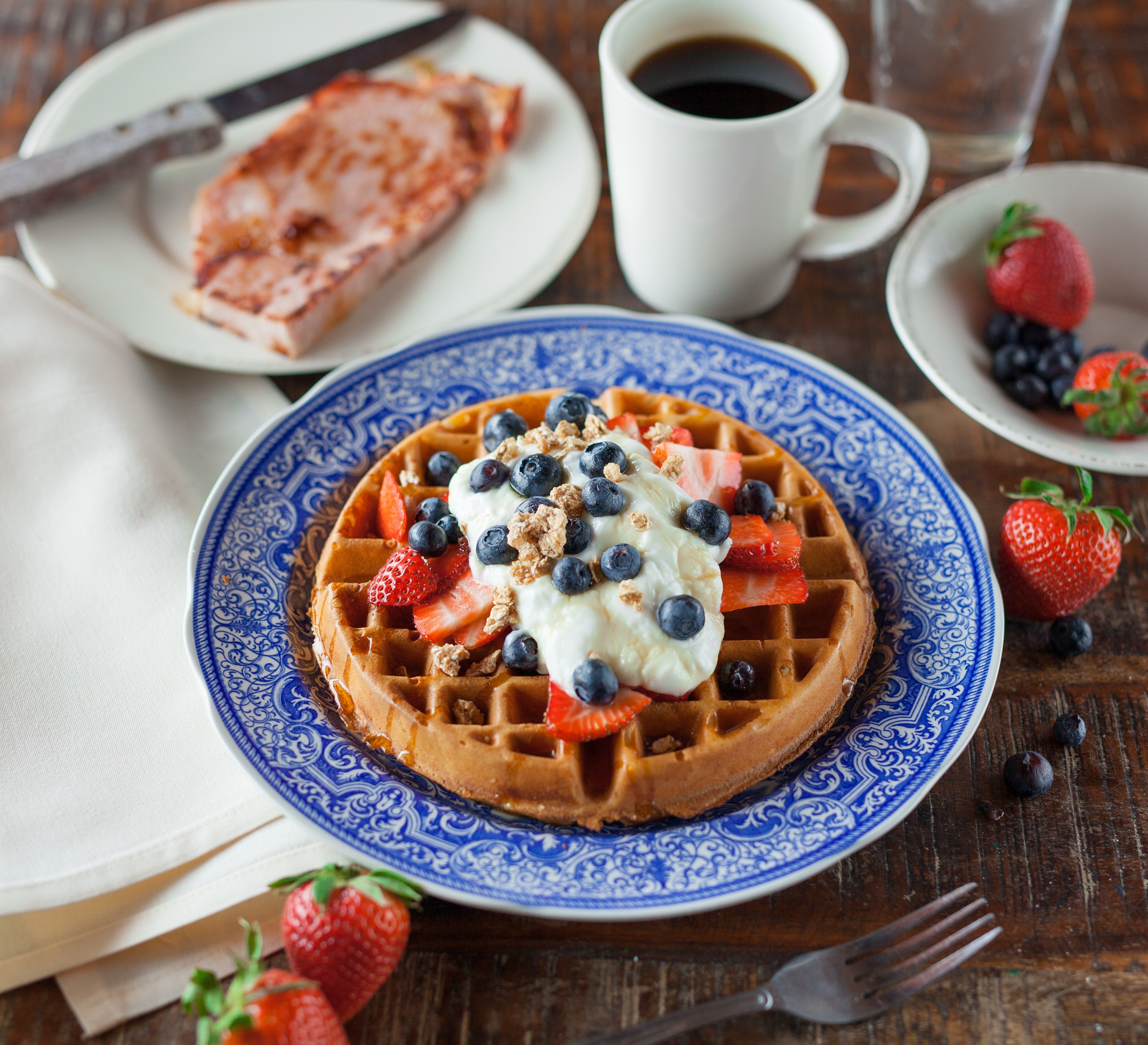 Wallpapers wallpaper waffle strawberry coffee on the desktop