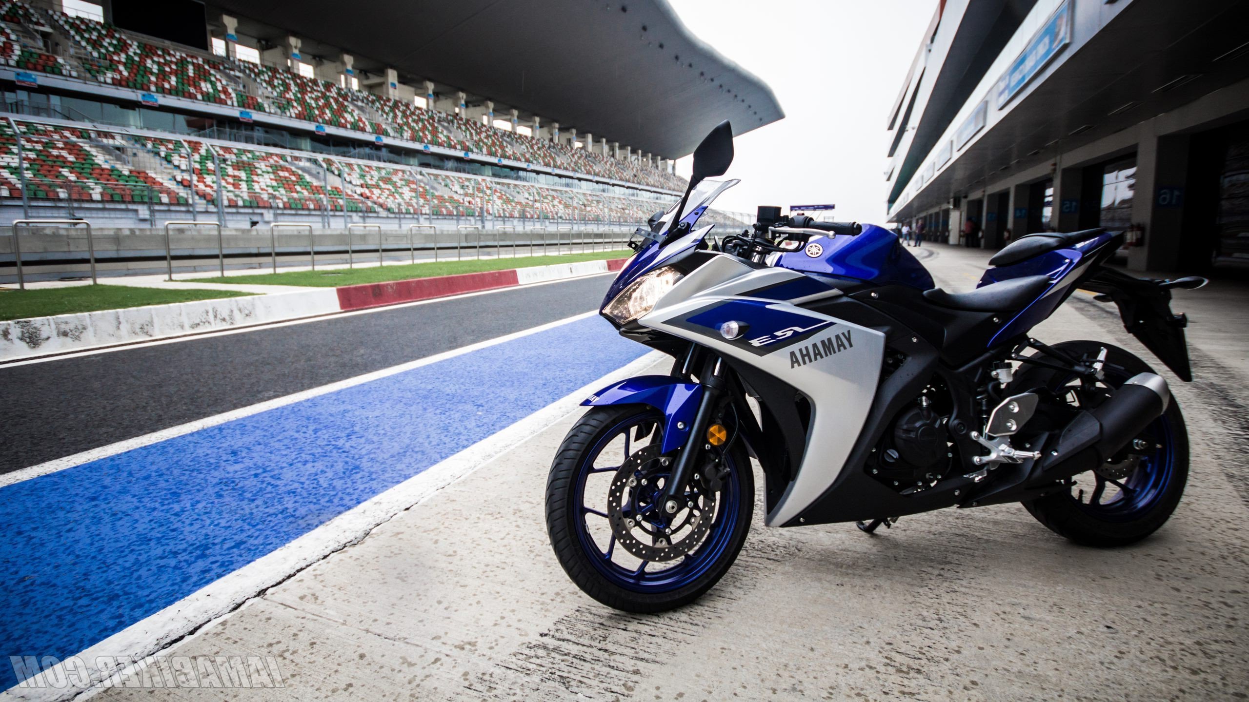 Обои вид сбоку yamaha r3 Yamaha на рабочий стол