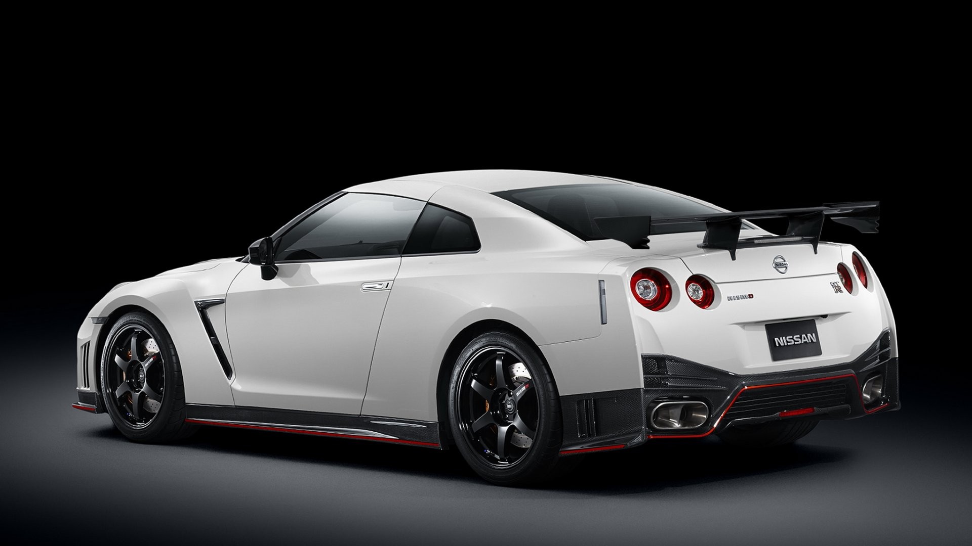 Обои Nissan GT R автомобильный дизайн машины на рабочий стол