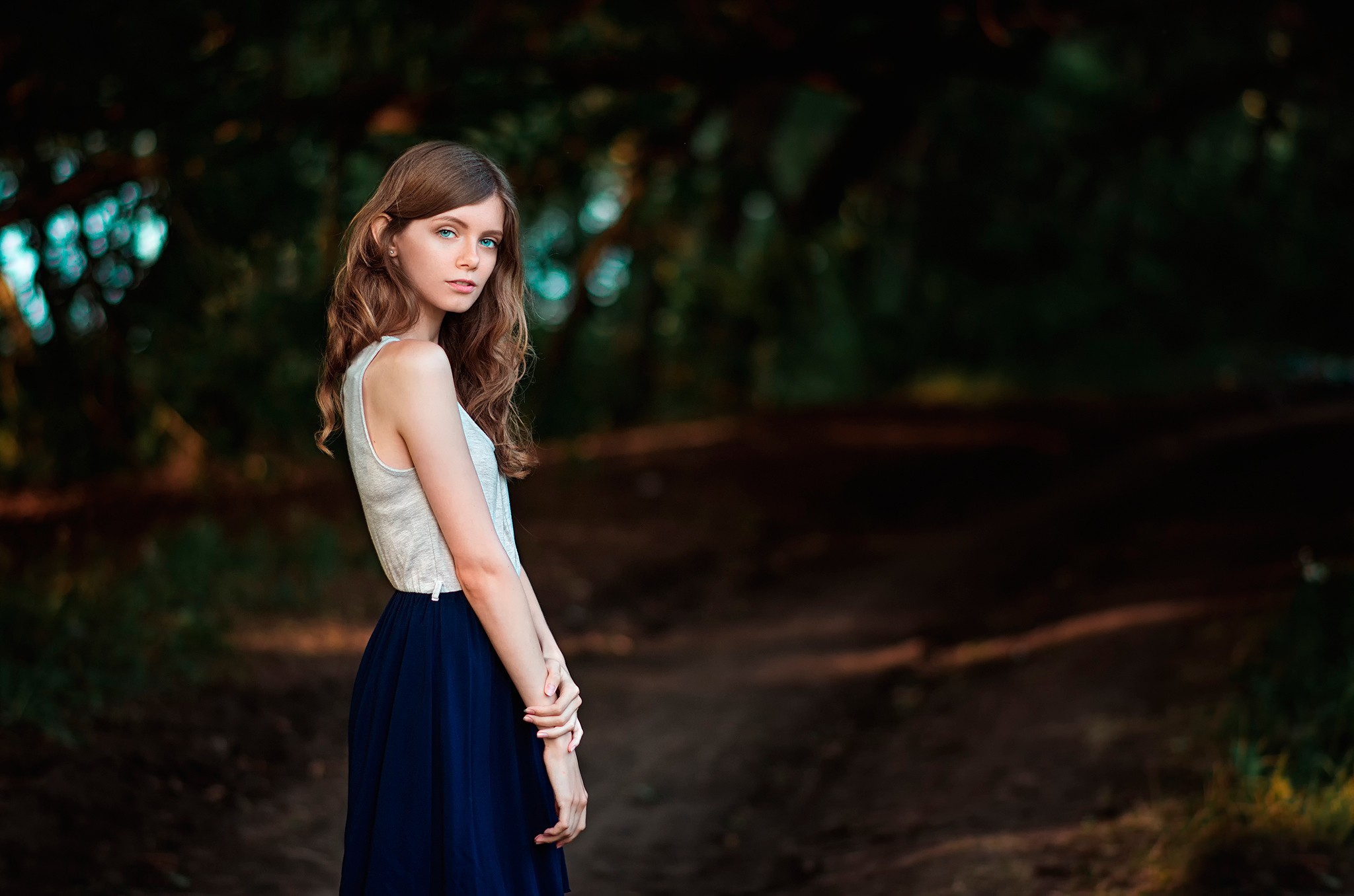 Обои мода портретная фотосъёмка зеленые глаза на рабочий стол