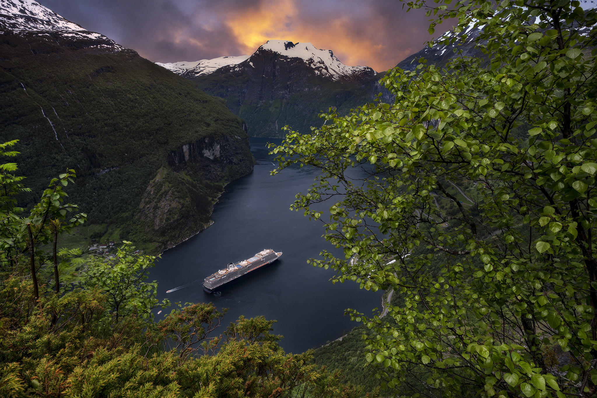 Wallpapers Geirangerfjord Norway fjord on the desktop