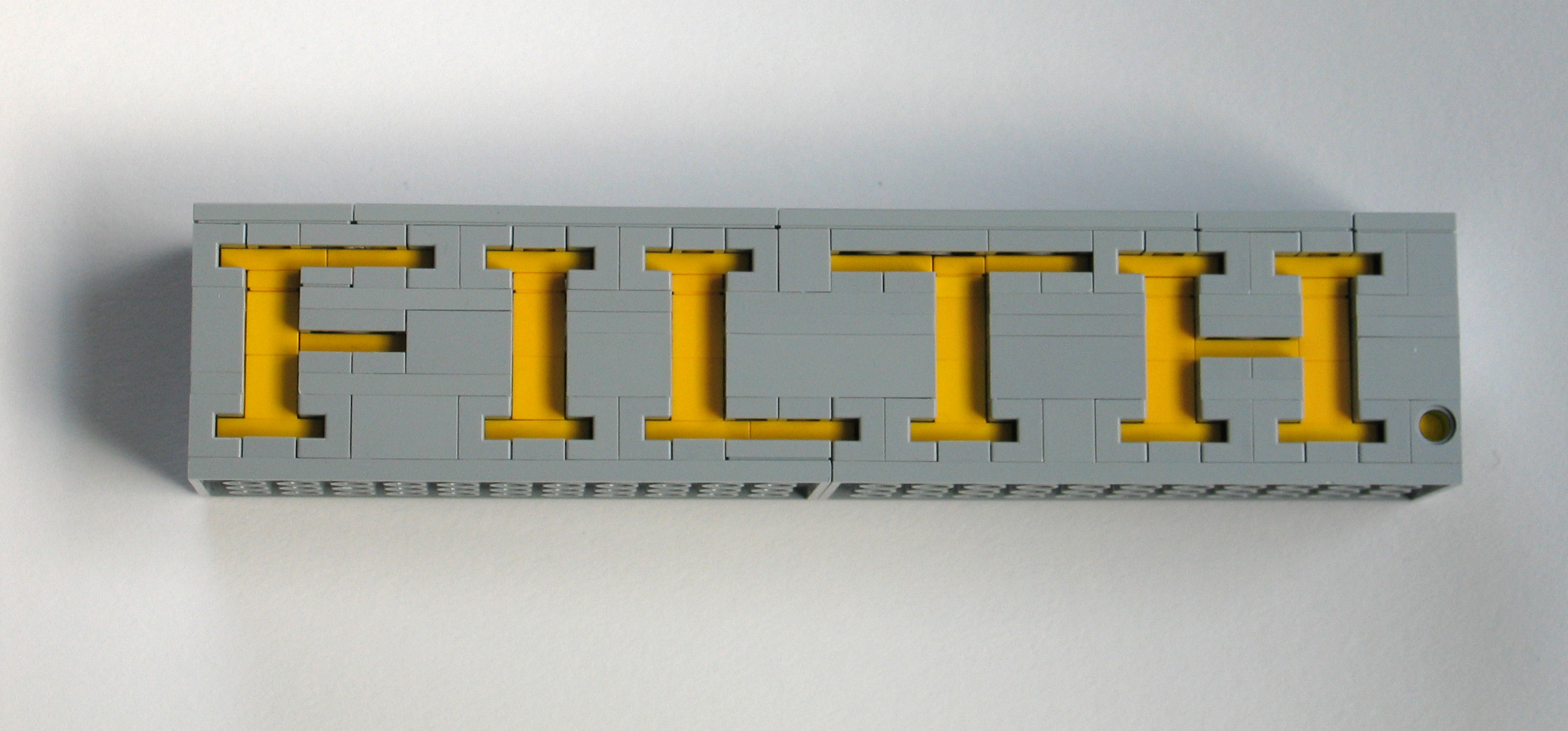 桌面上的壁纸印刷厂 乐高 字体