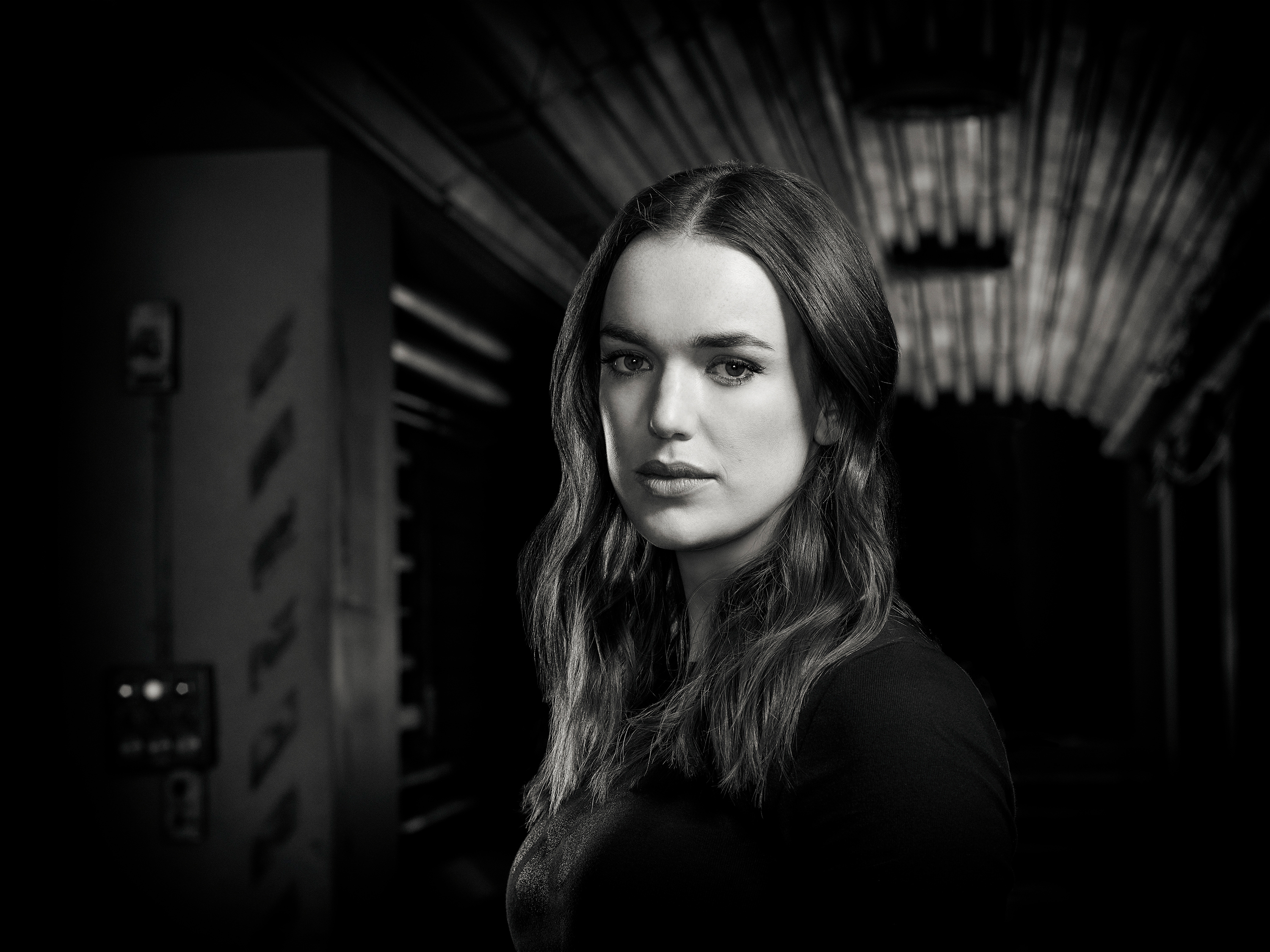 Wallpapers TV shows girls Elizabeth Henstridge on the desktop