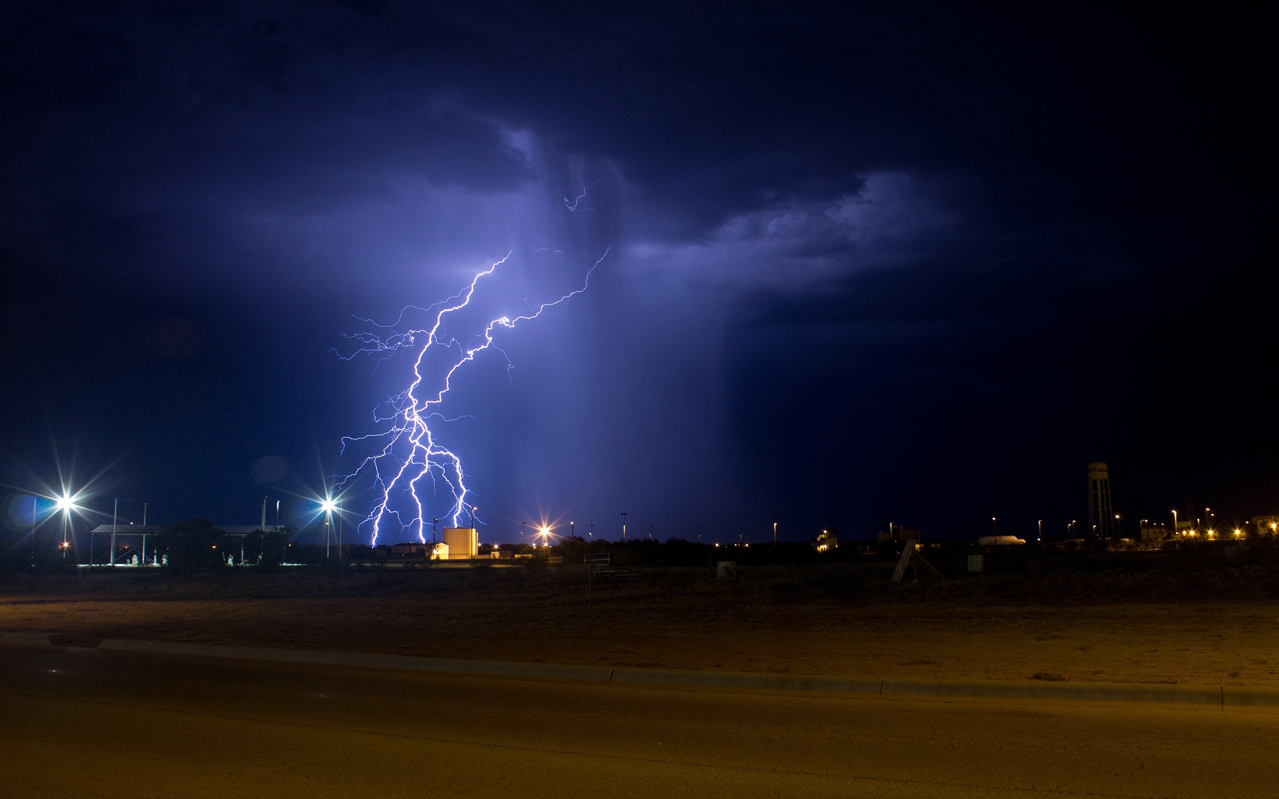 Wallpapers wallpaper lightning storm road on the desktop