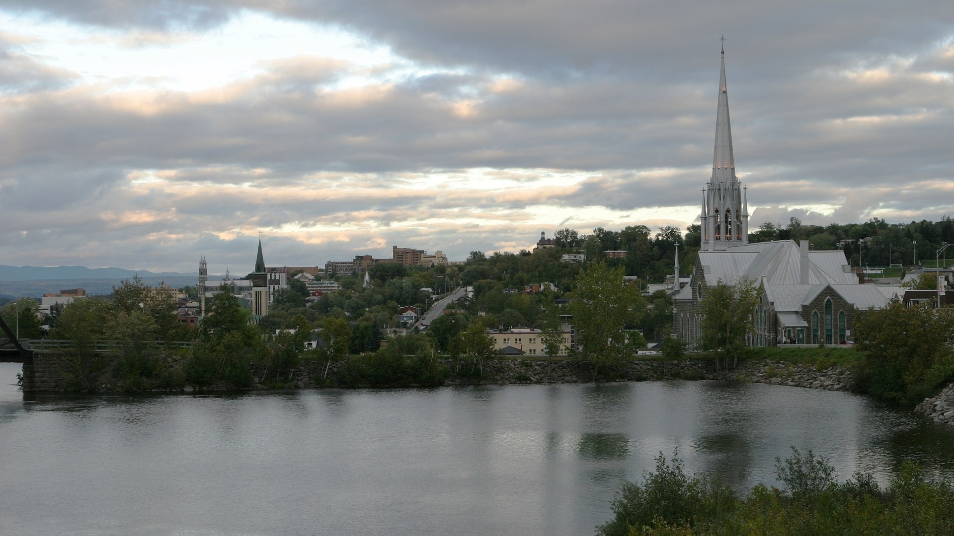 Sacré Coeur Basilica above the Saguenay River
