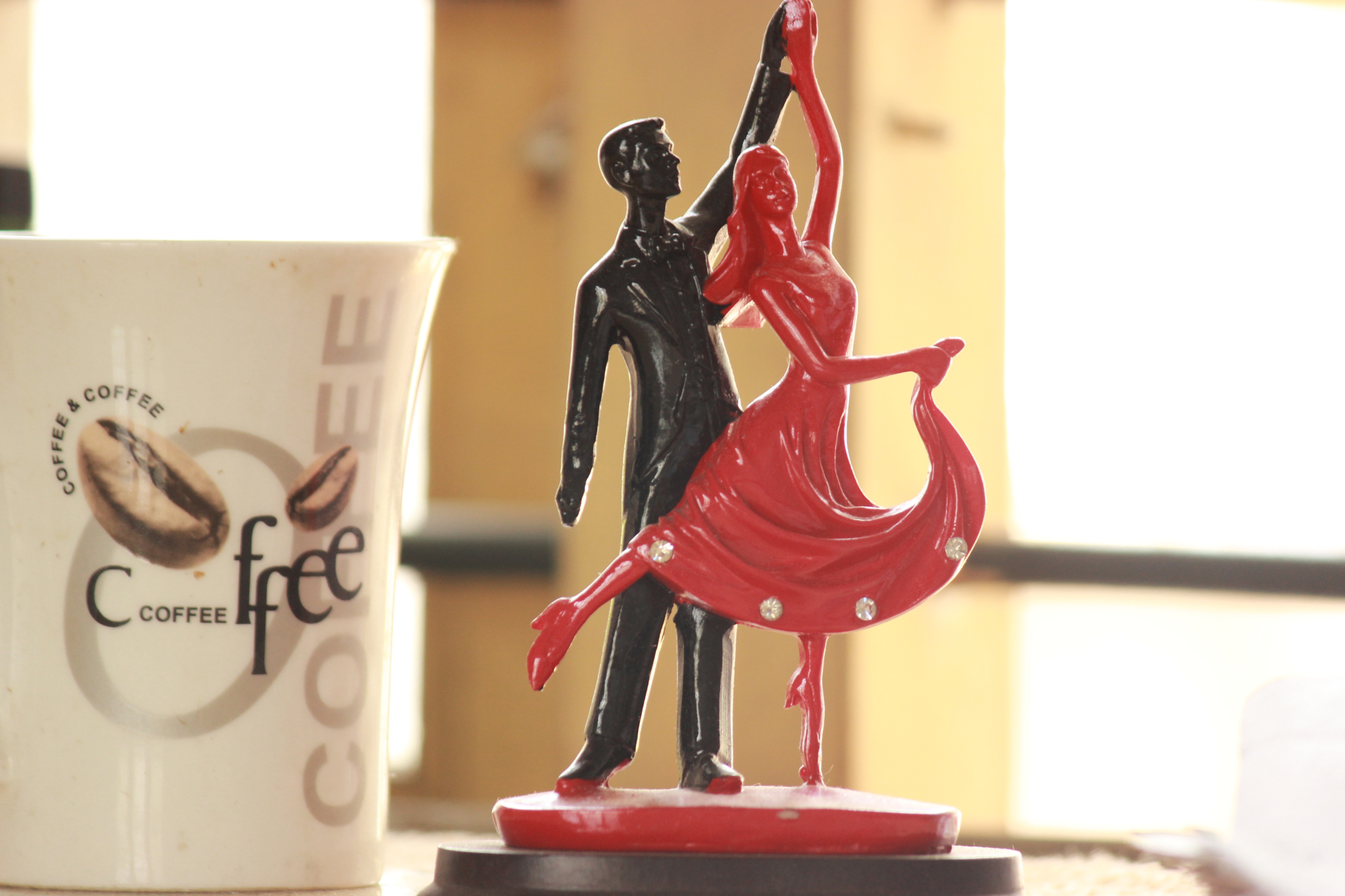 桌面上的壁纸雕像 舞蹈 一对