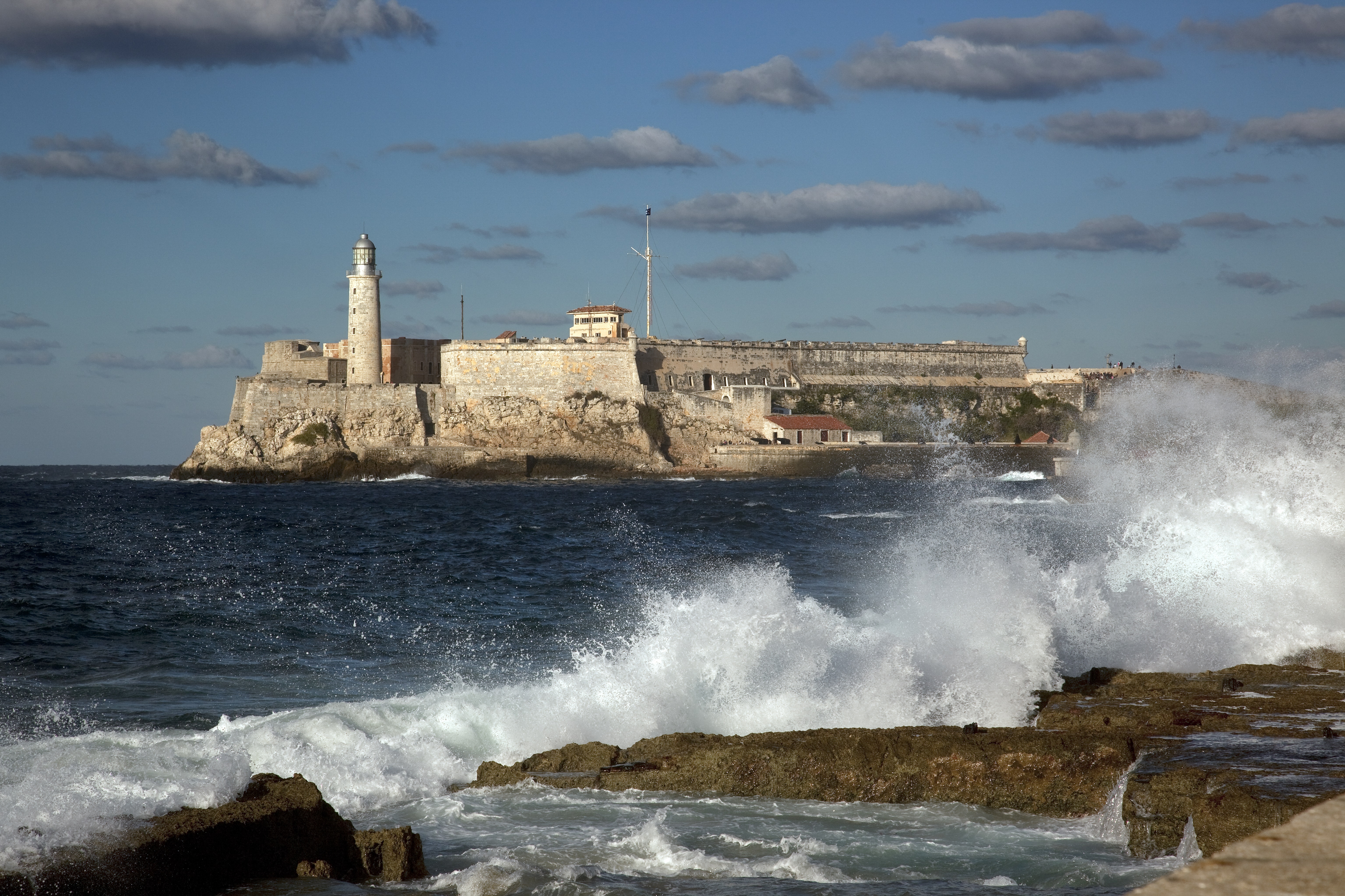 Free photo A castle by the sea