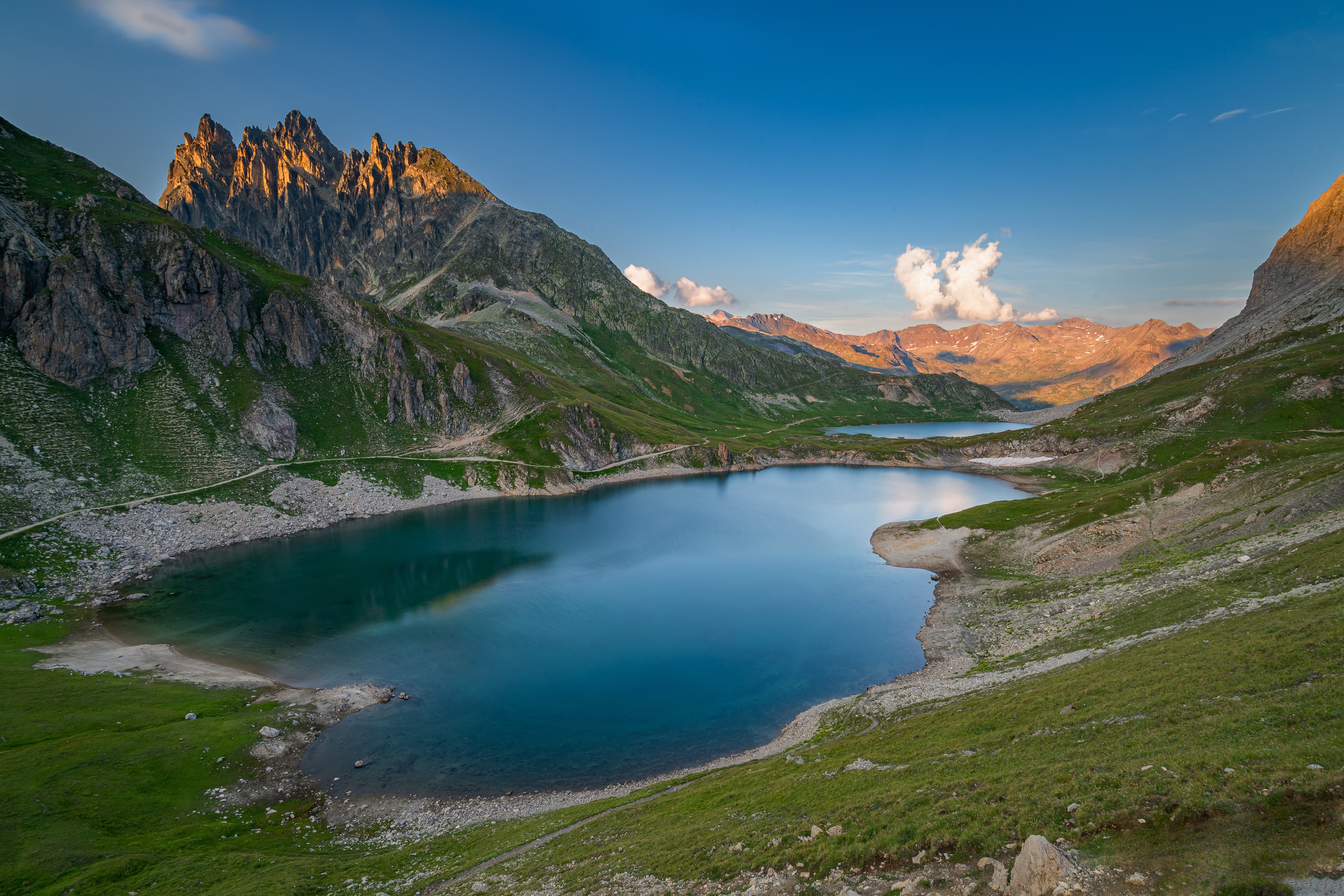 Free photo A small lake in the mountains of France