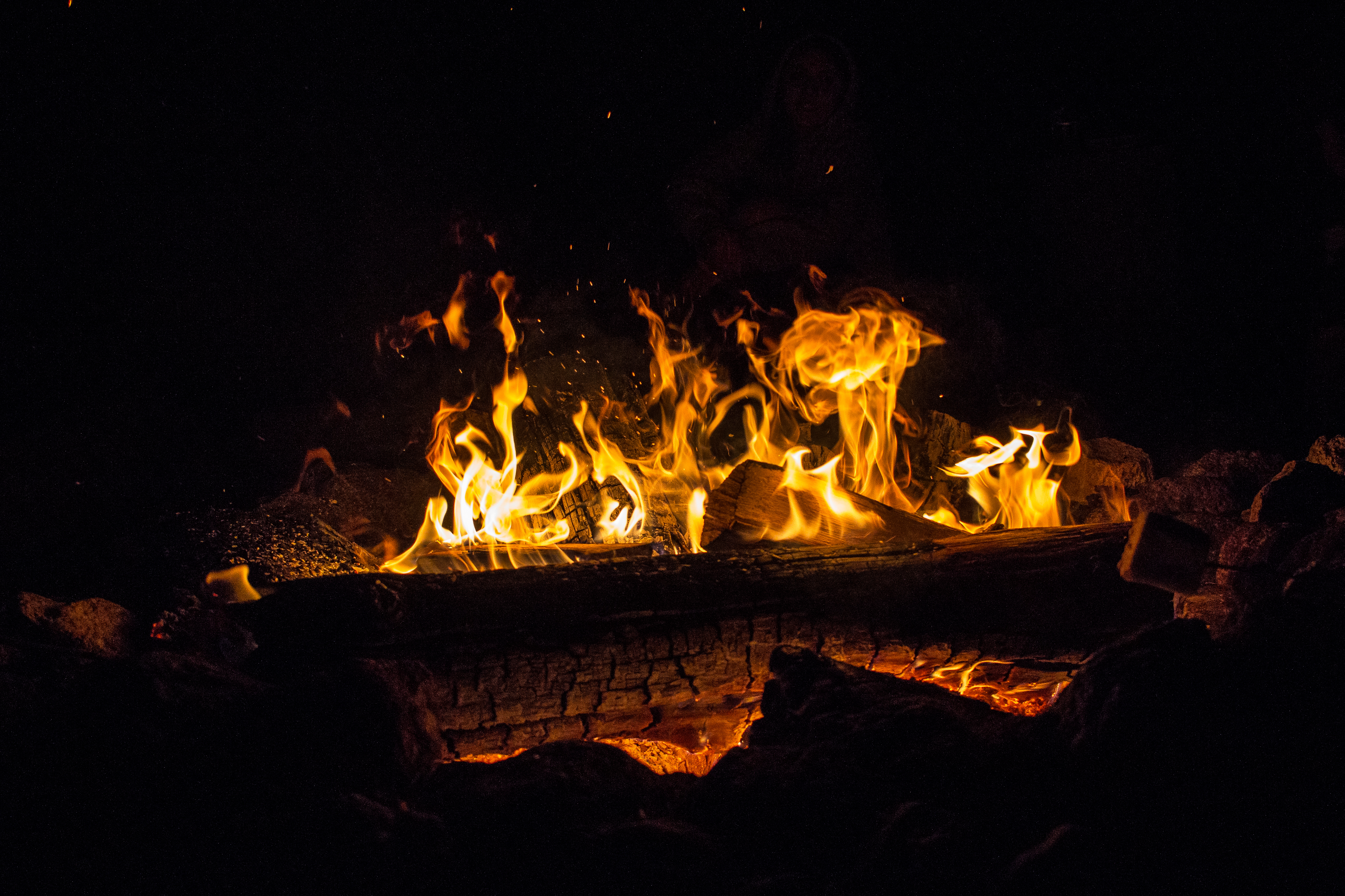 Wallpapers firewood clean warmth on the desktop