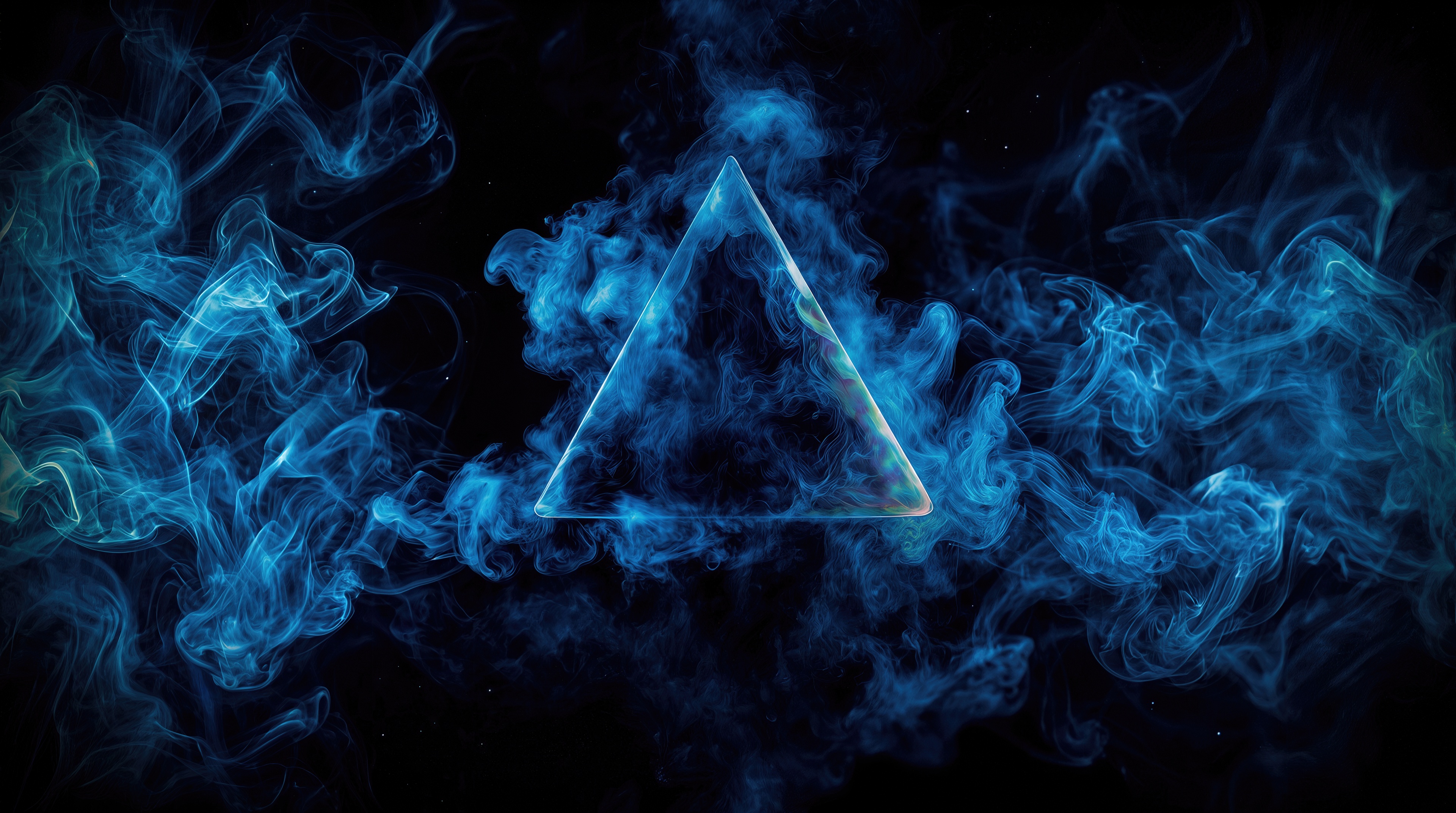 Wallpapers triangle prism glass on the desktop