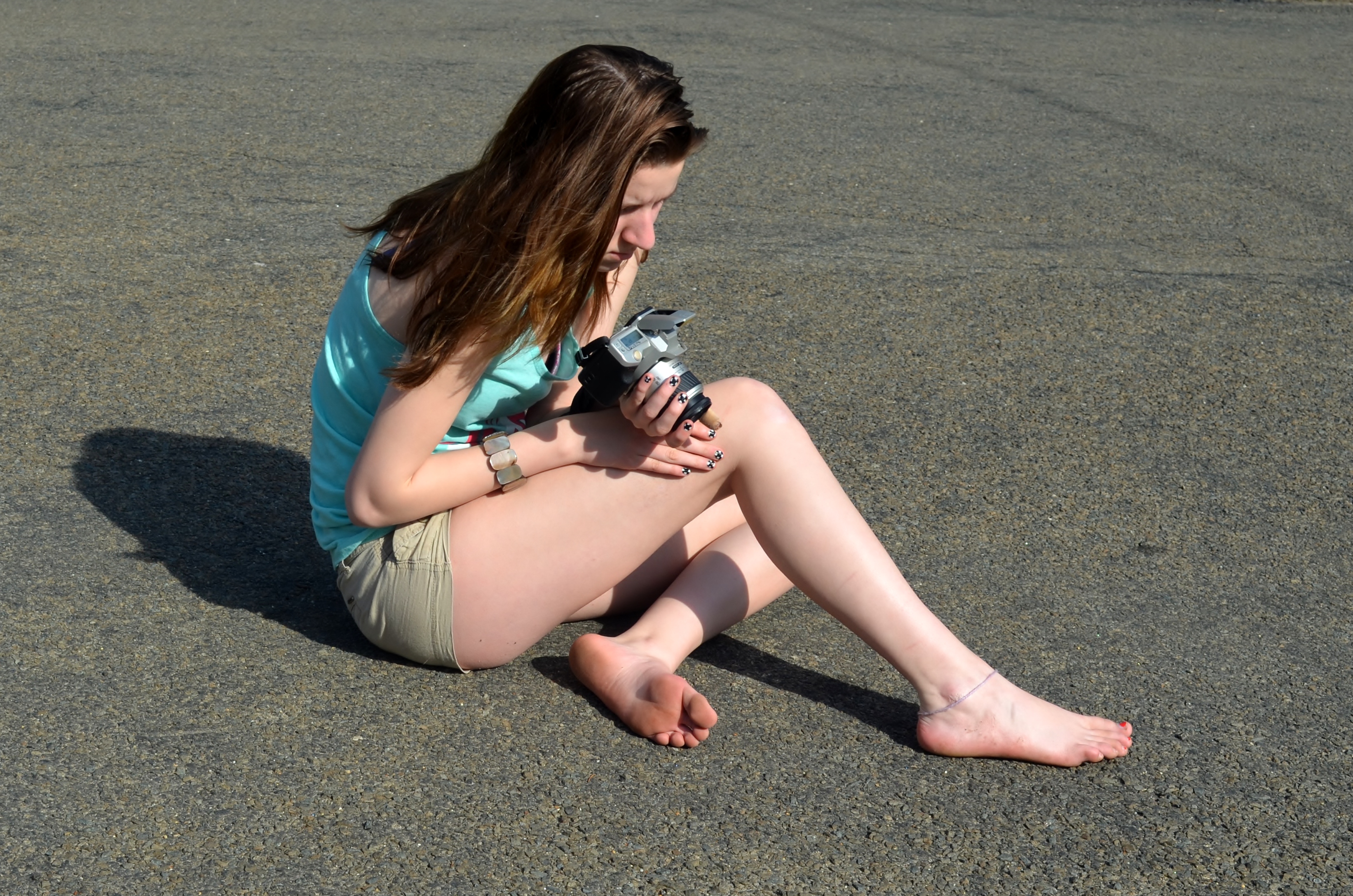 桌面上的壁纸模型 街道 赤脚