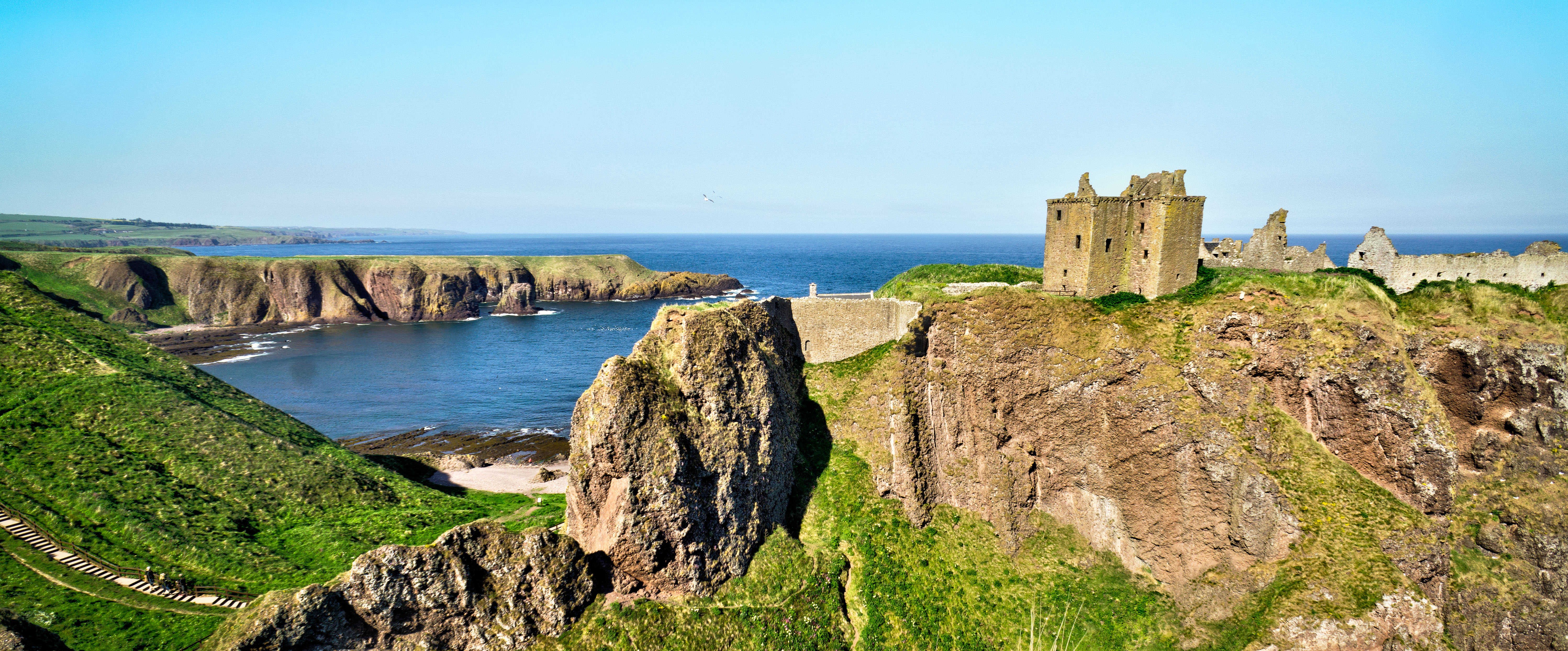 Обои Dunnottar Castle Rock Scotland на рабочий стол