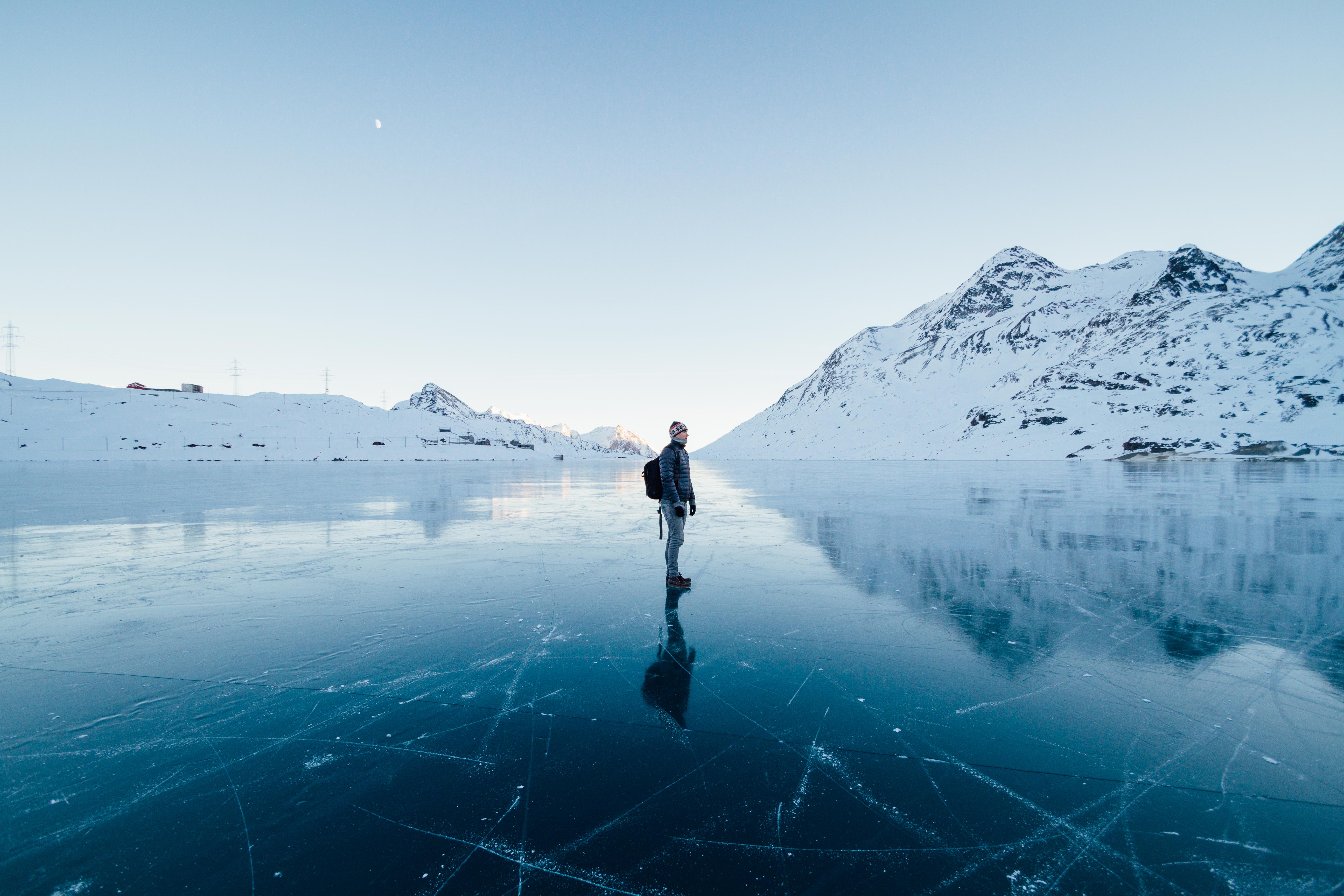 Wallpapers swiss Alps lake on the desktop