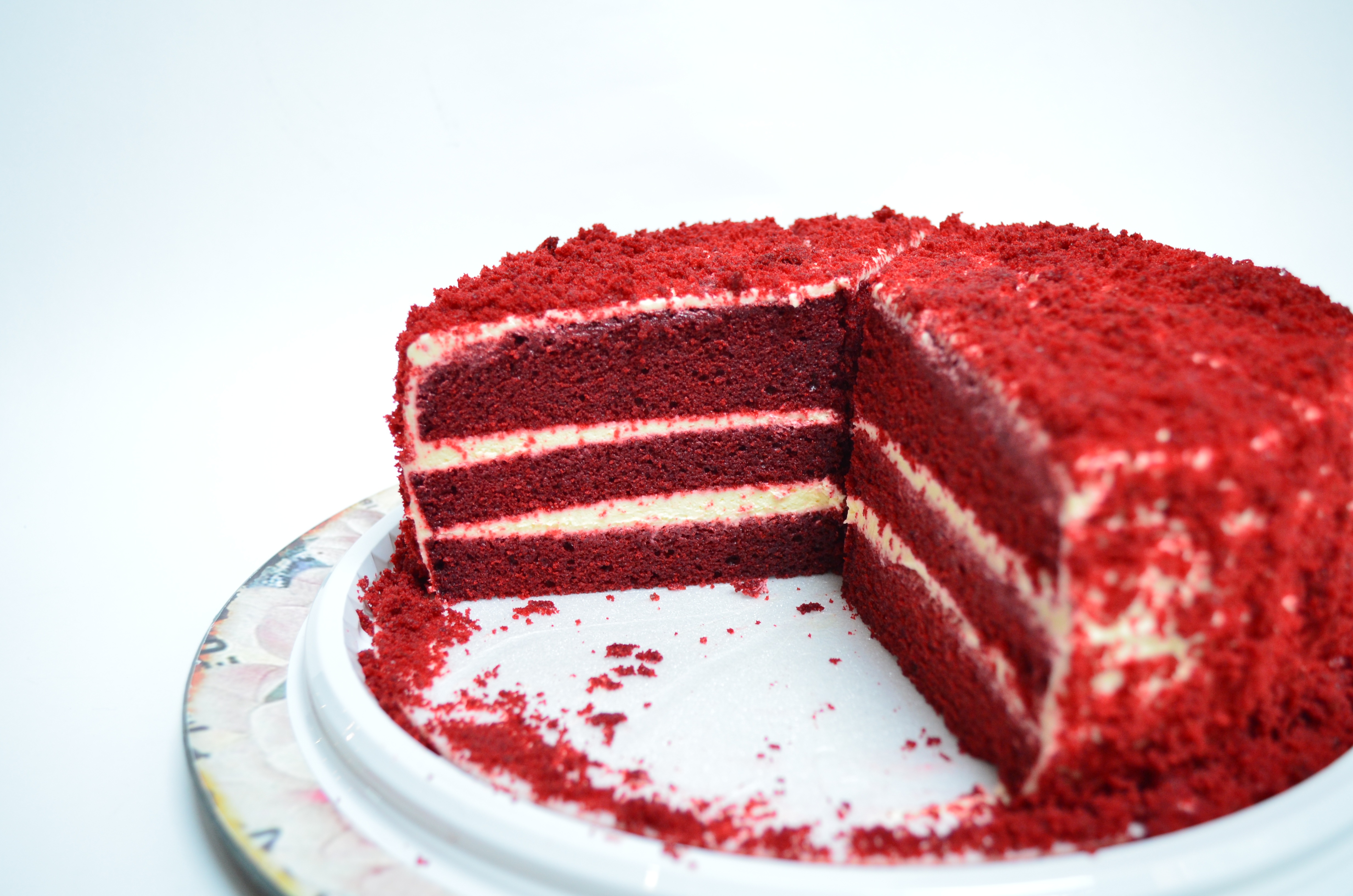 Бесплатное фото Вкусный торт красного цвета