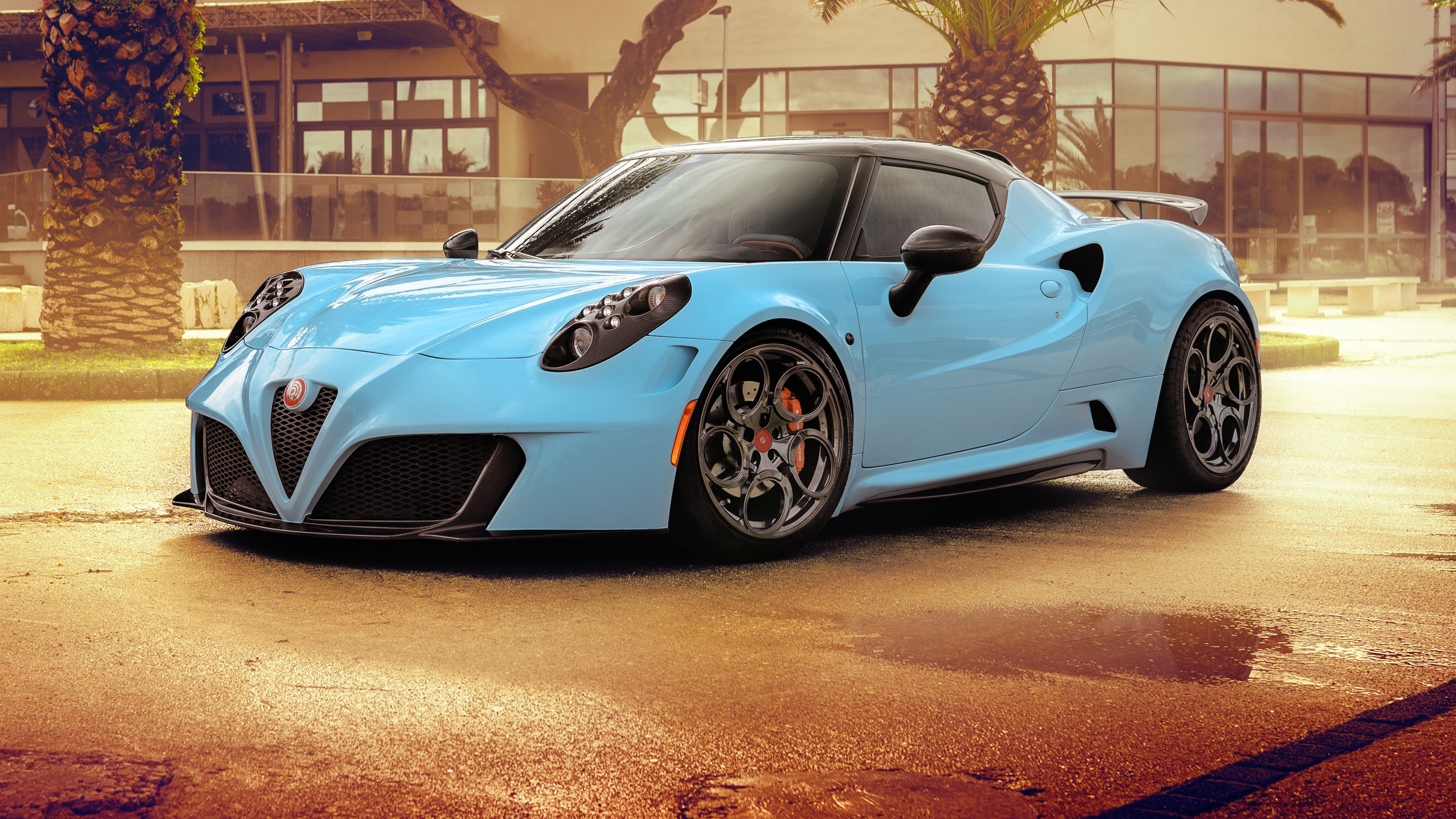 Free photo Alfa Romeo 4C