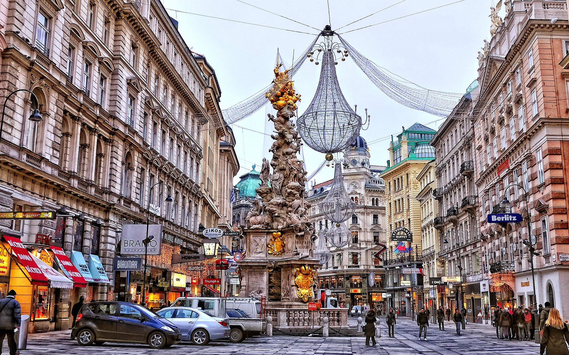 Wallpapers Austria statue street on the desktop