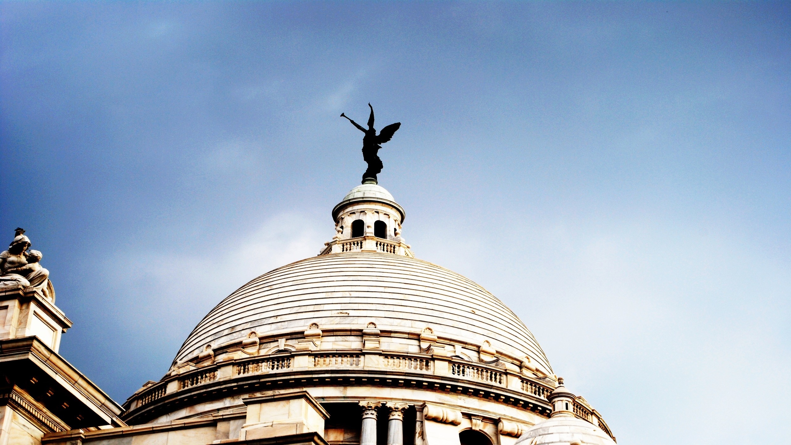 Wallpapers India sky roof on the desktop