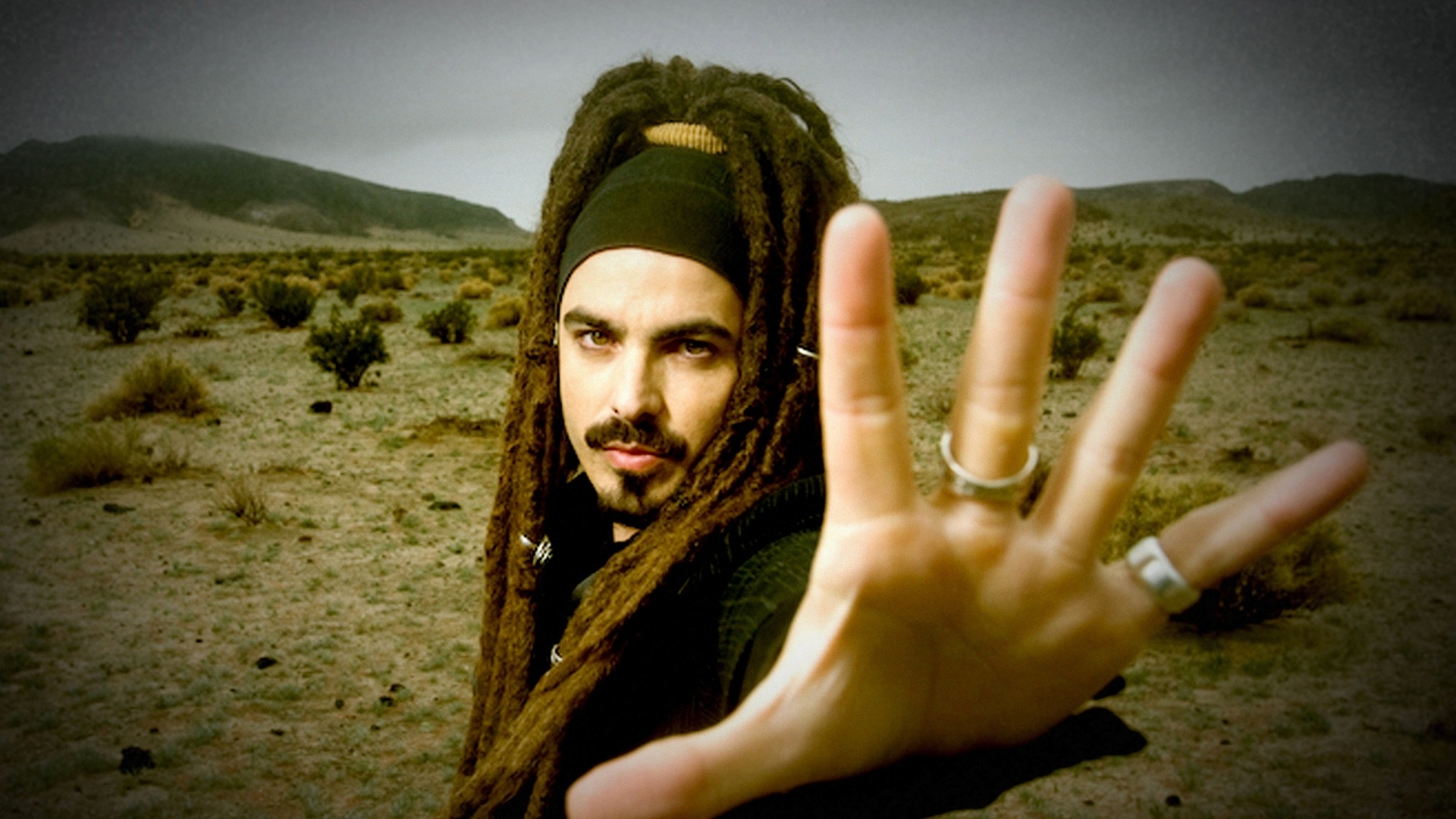 The face of the desert