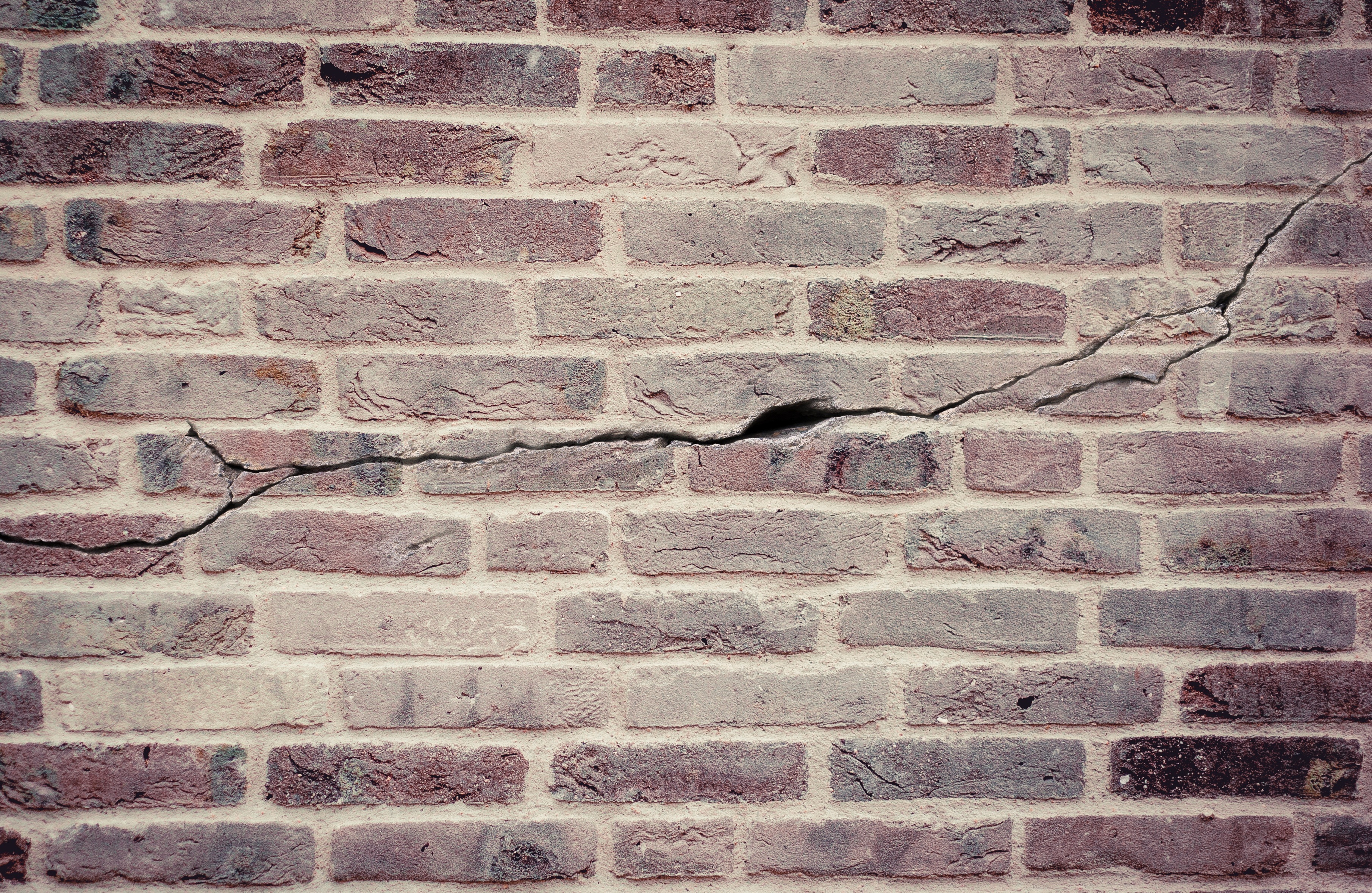 Wallpapers floor wall broken on the desktop