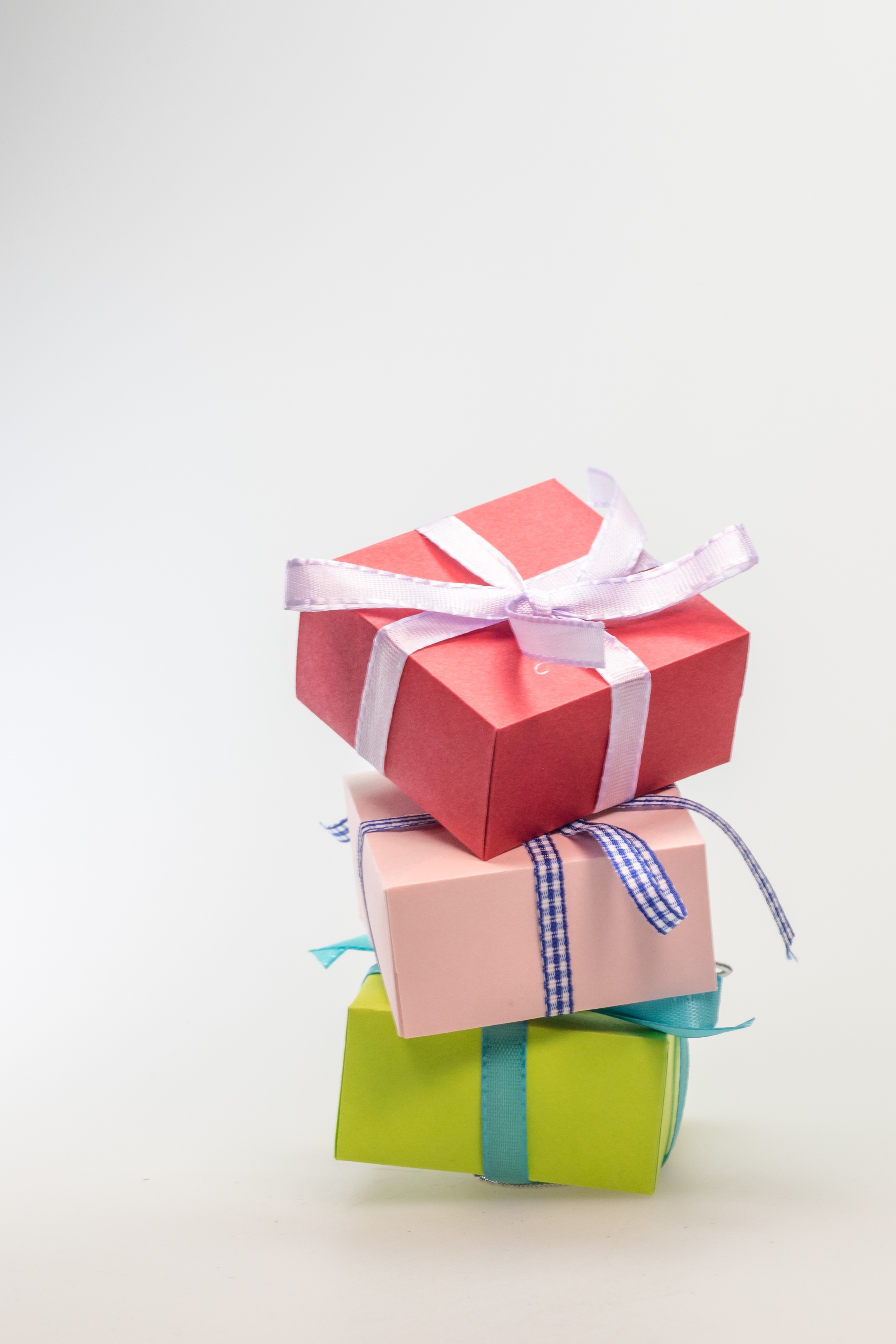 Free photo Gifts in a box on a white background
