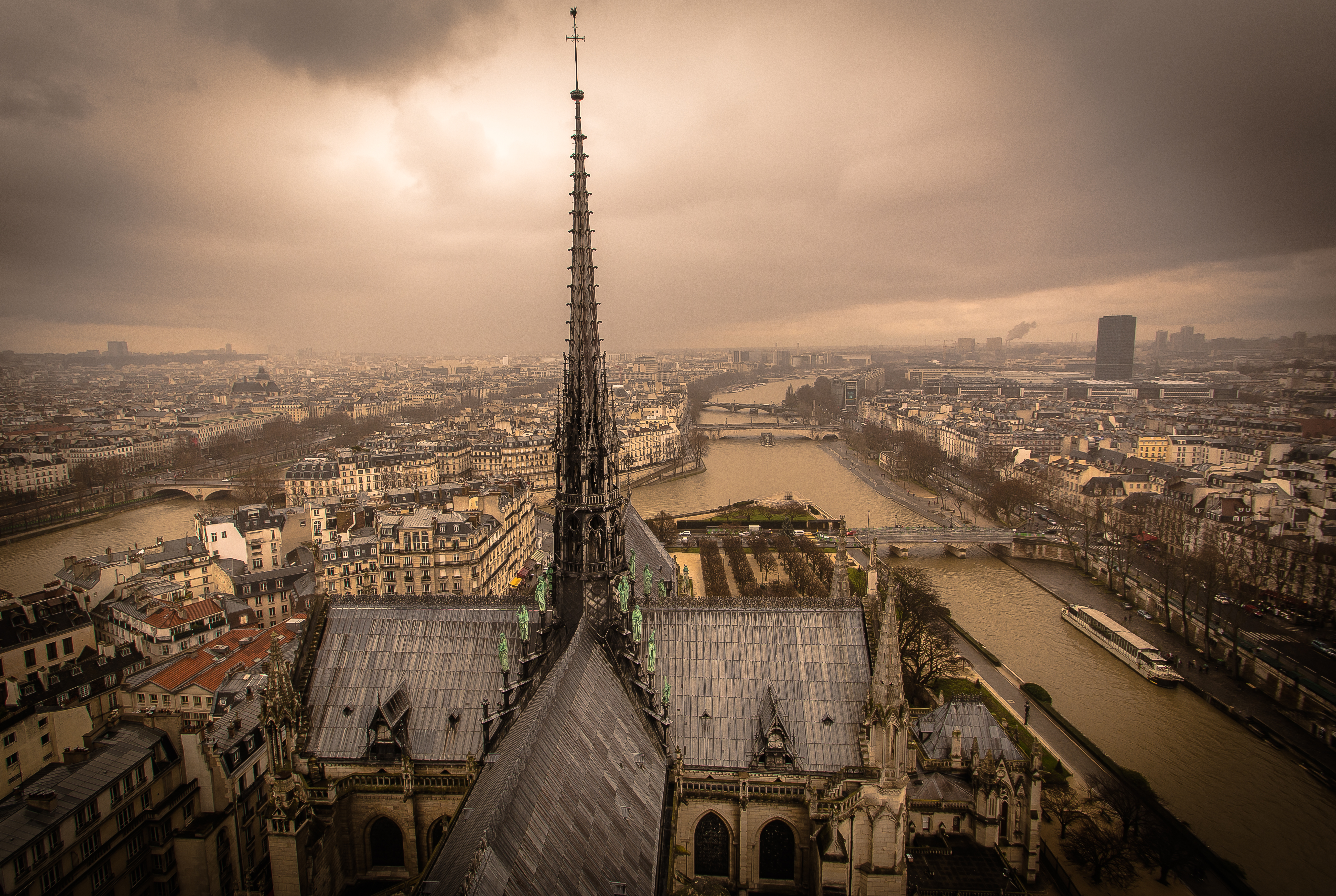 Wallpapers clouds Notre Dame city on the desktop