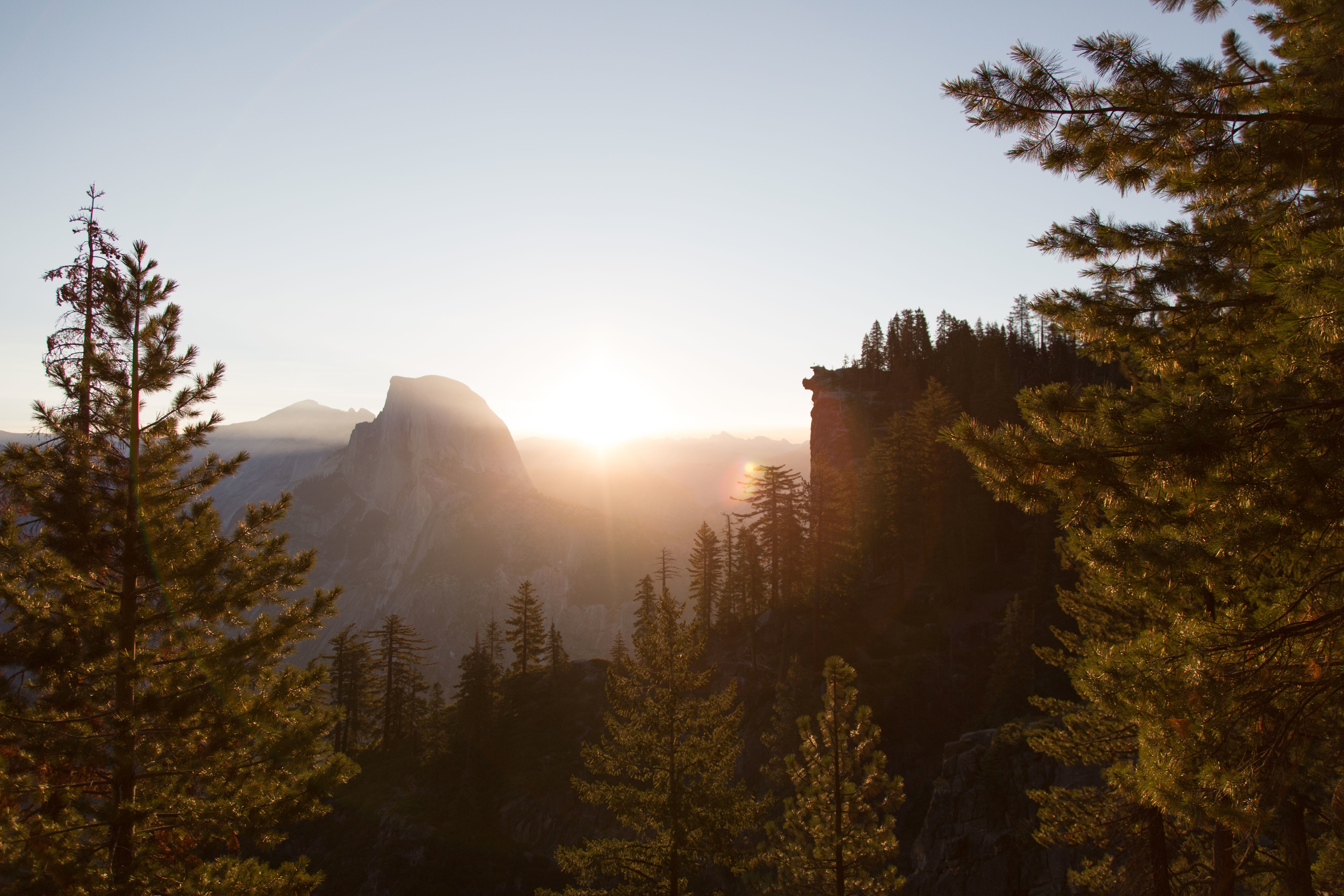 Free photo Sunrise in the mountains