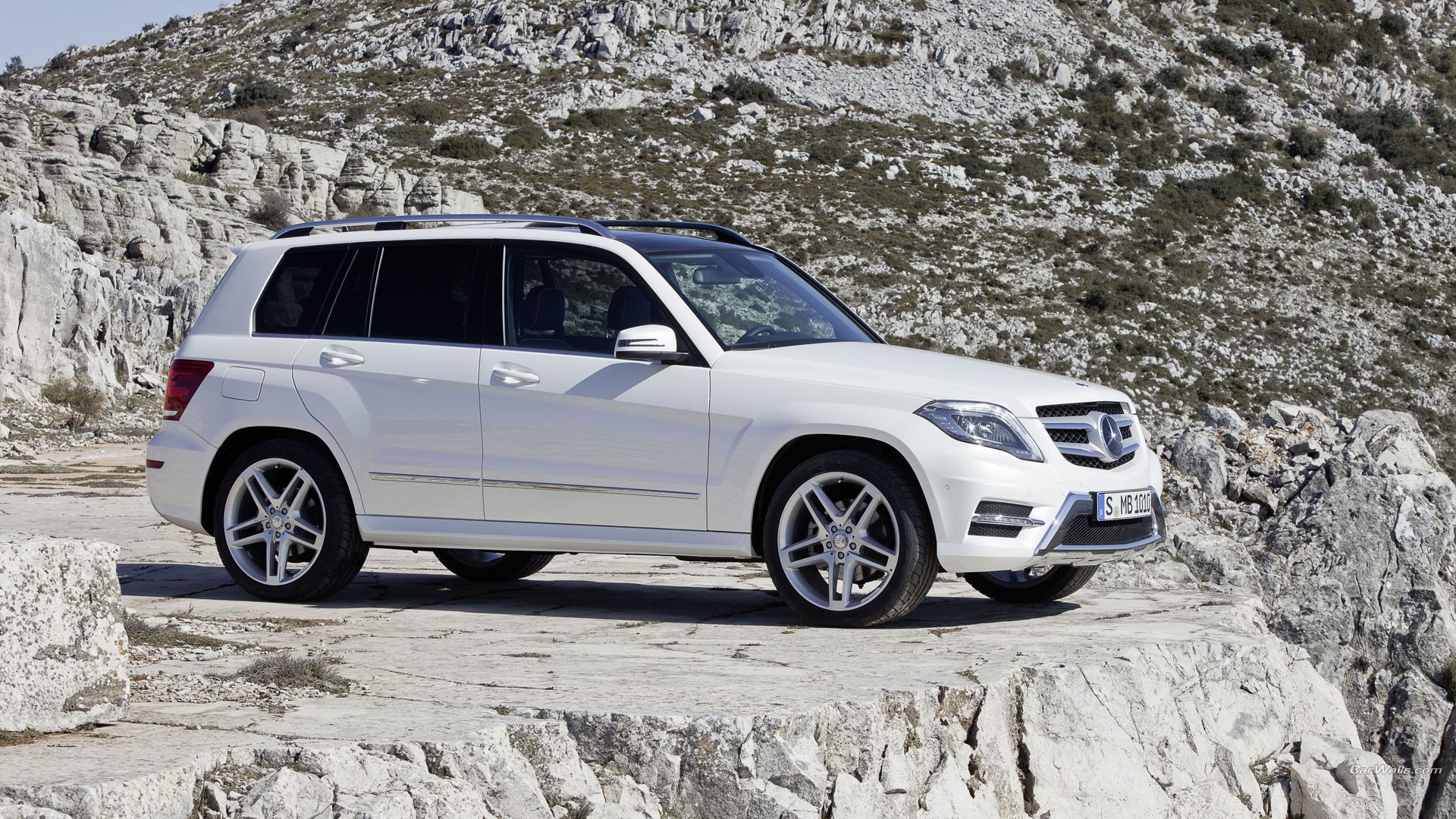 Wallpapers wheel Mercedes GLK white cars on the desktop