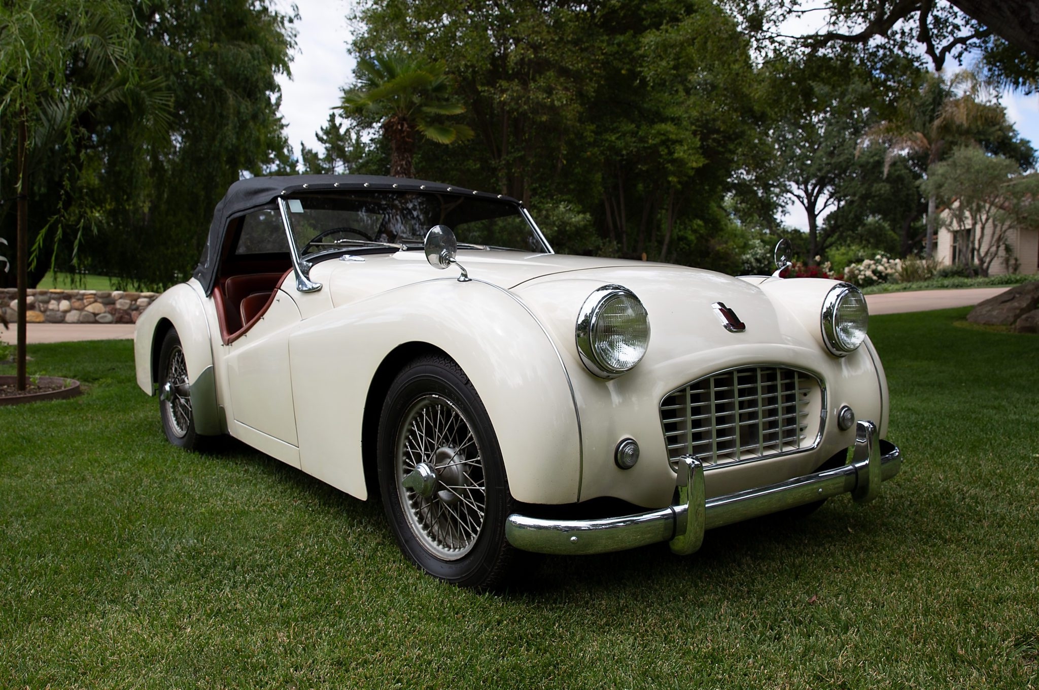 Wallpapers triumph tr3 retro cars convertible on the desktop