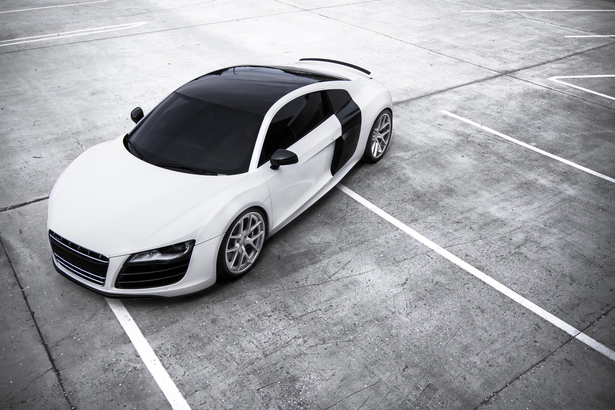 Wallpapers r8 Audi white on the desktop