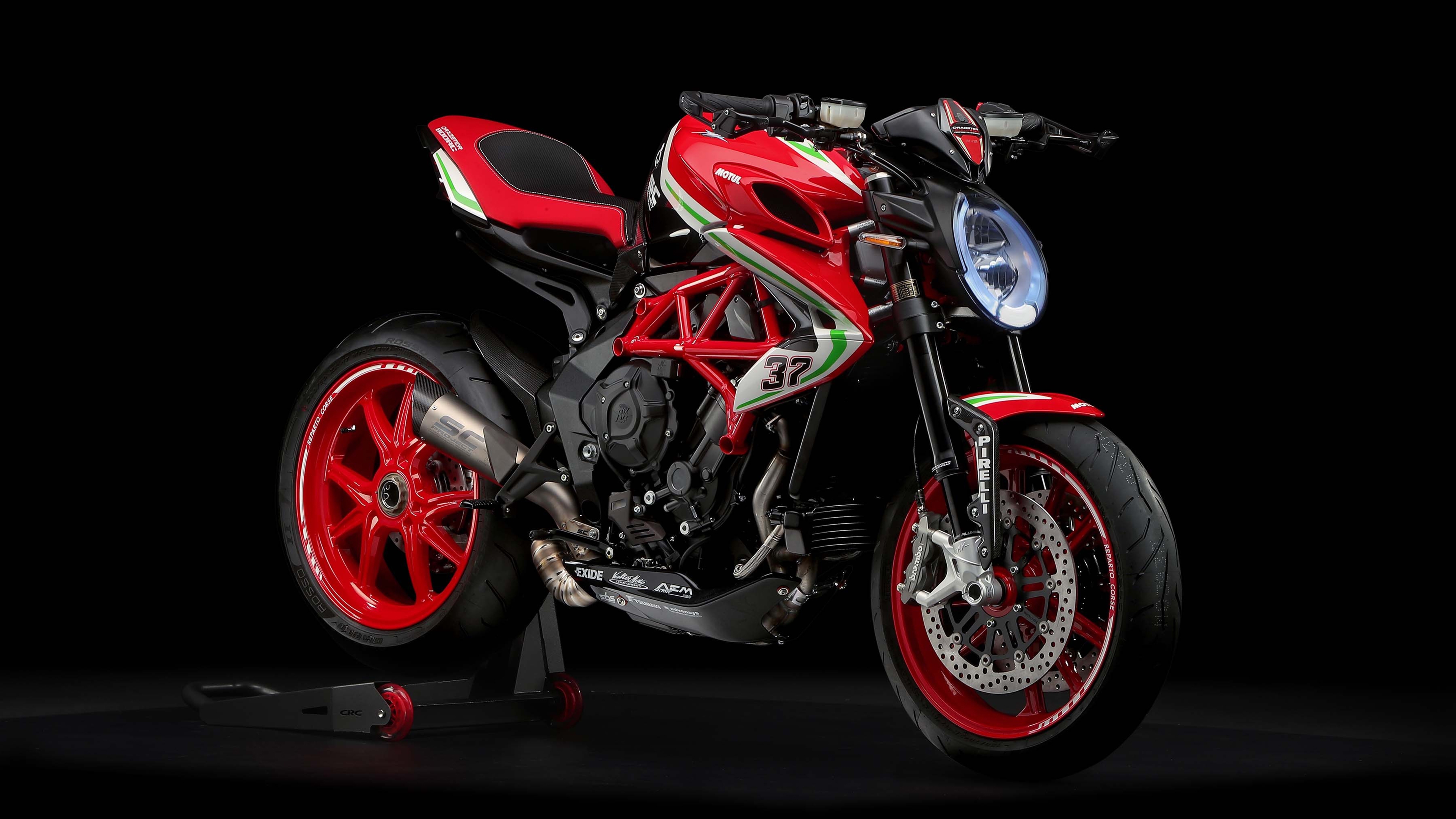 桌面上的壁纸mv agusta dragster 800 radio controlled 红色 侧视图