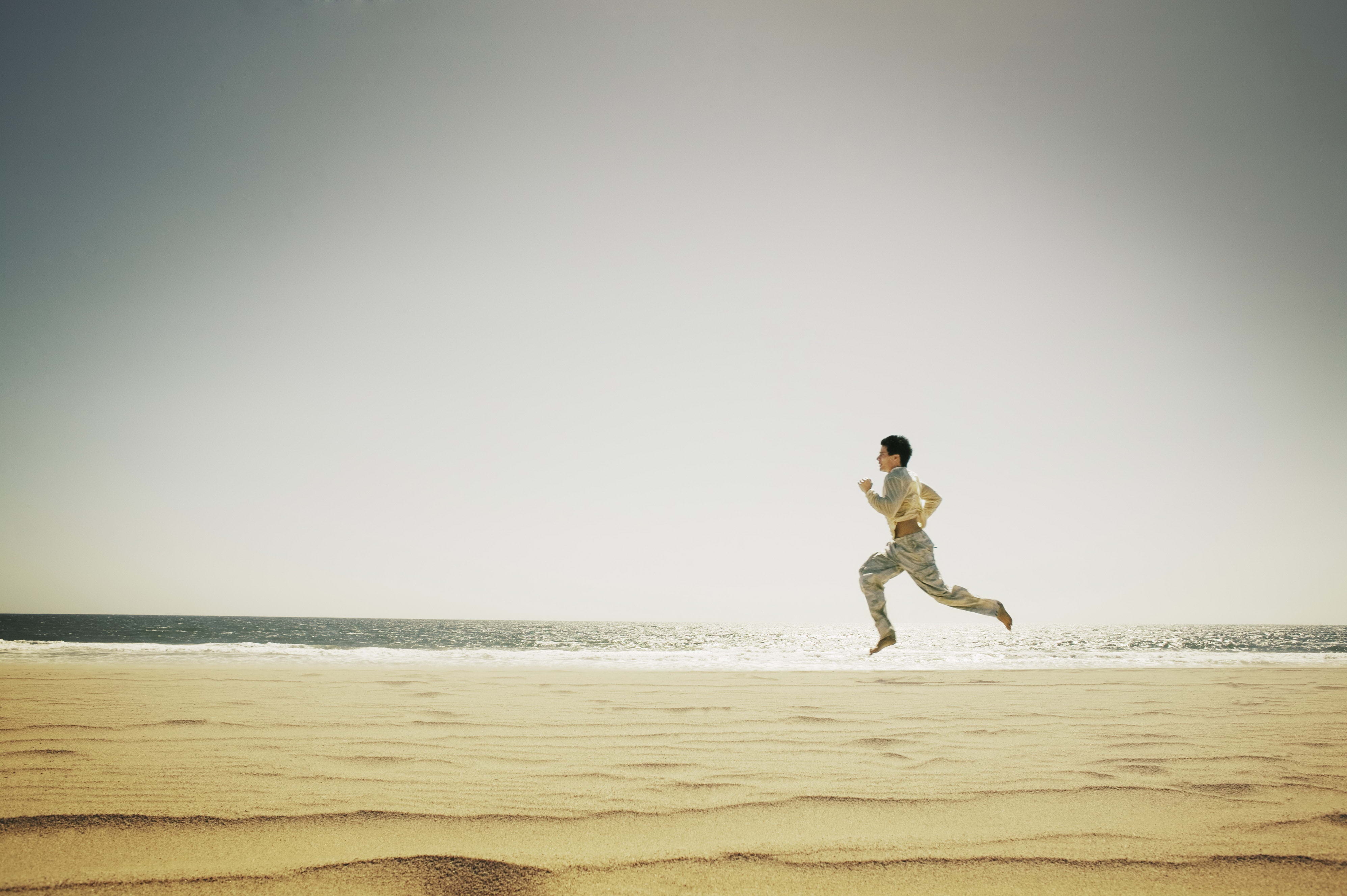 桌面上的壁纸海 岸边 沙子