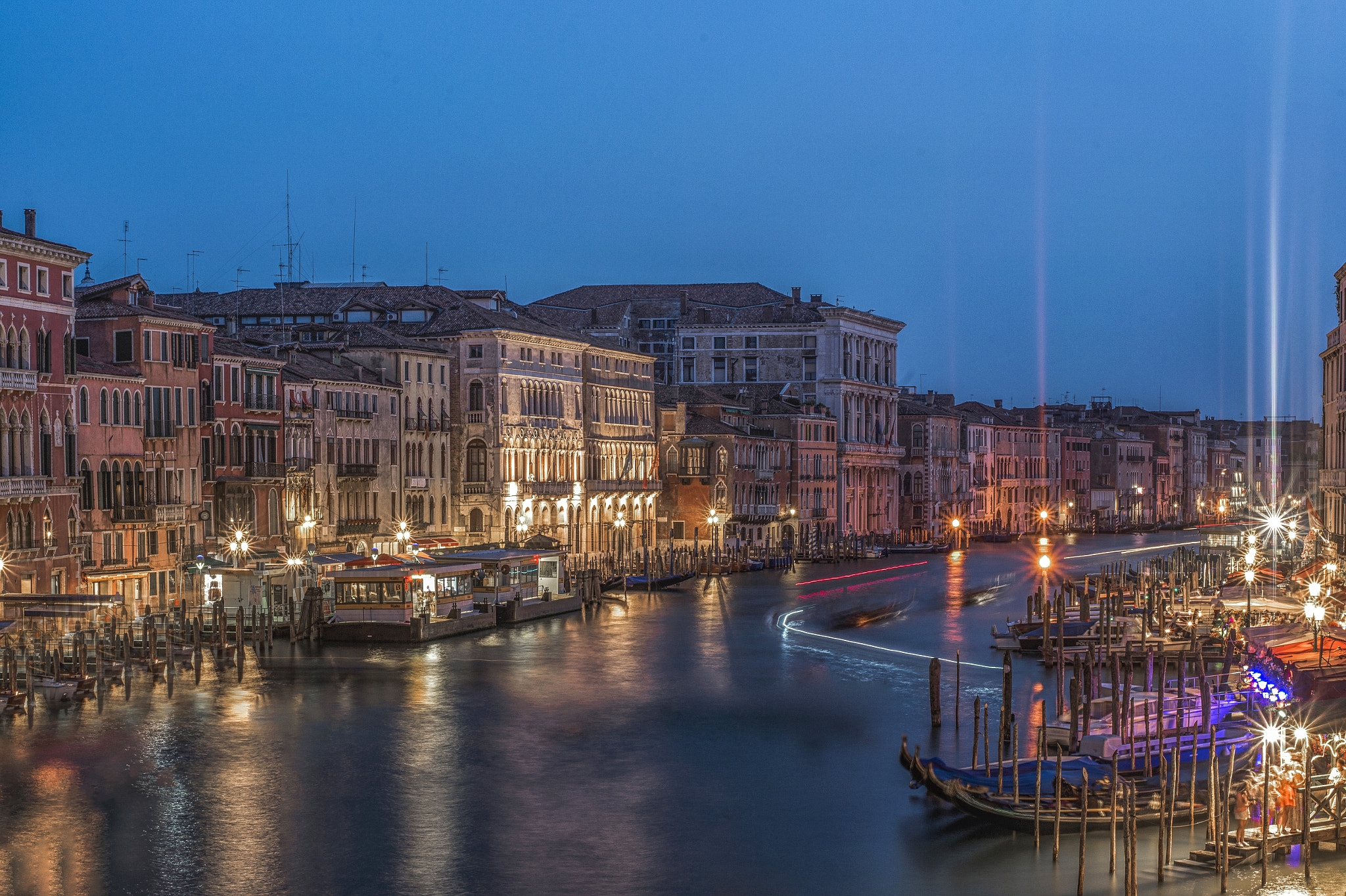 Wallpapers Venice night city Italy on the desktop