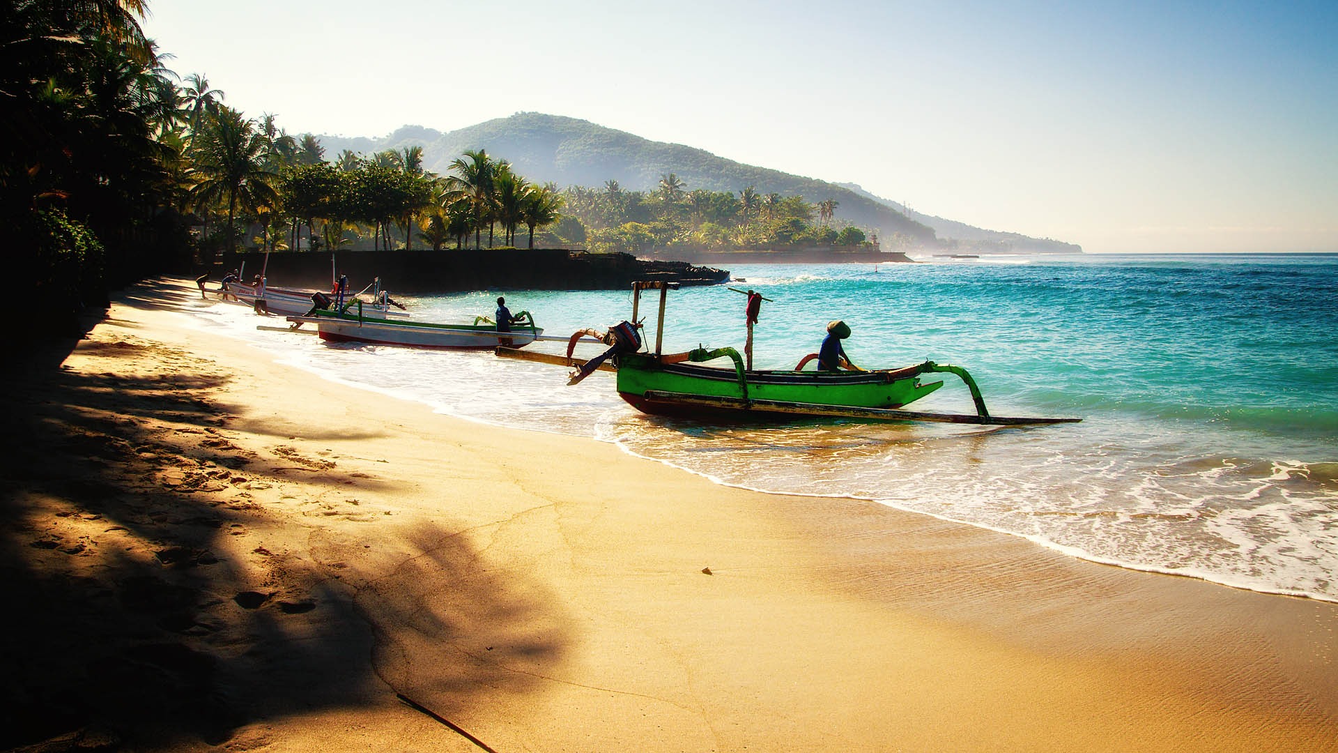 Free photo Boats on the beach