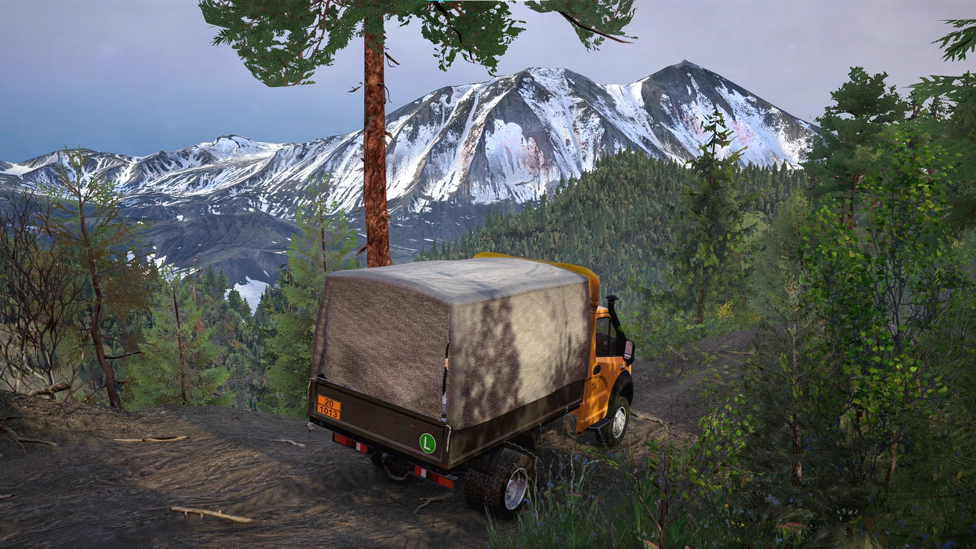 Бесплатное фото Из игры Сноураннер жёлтый российский грузовик