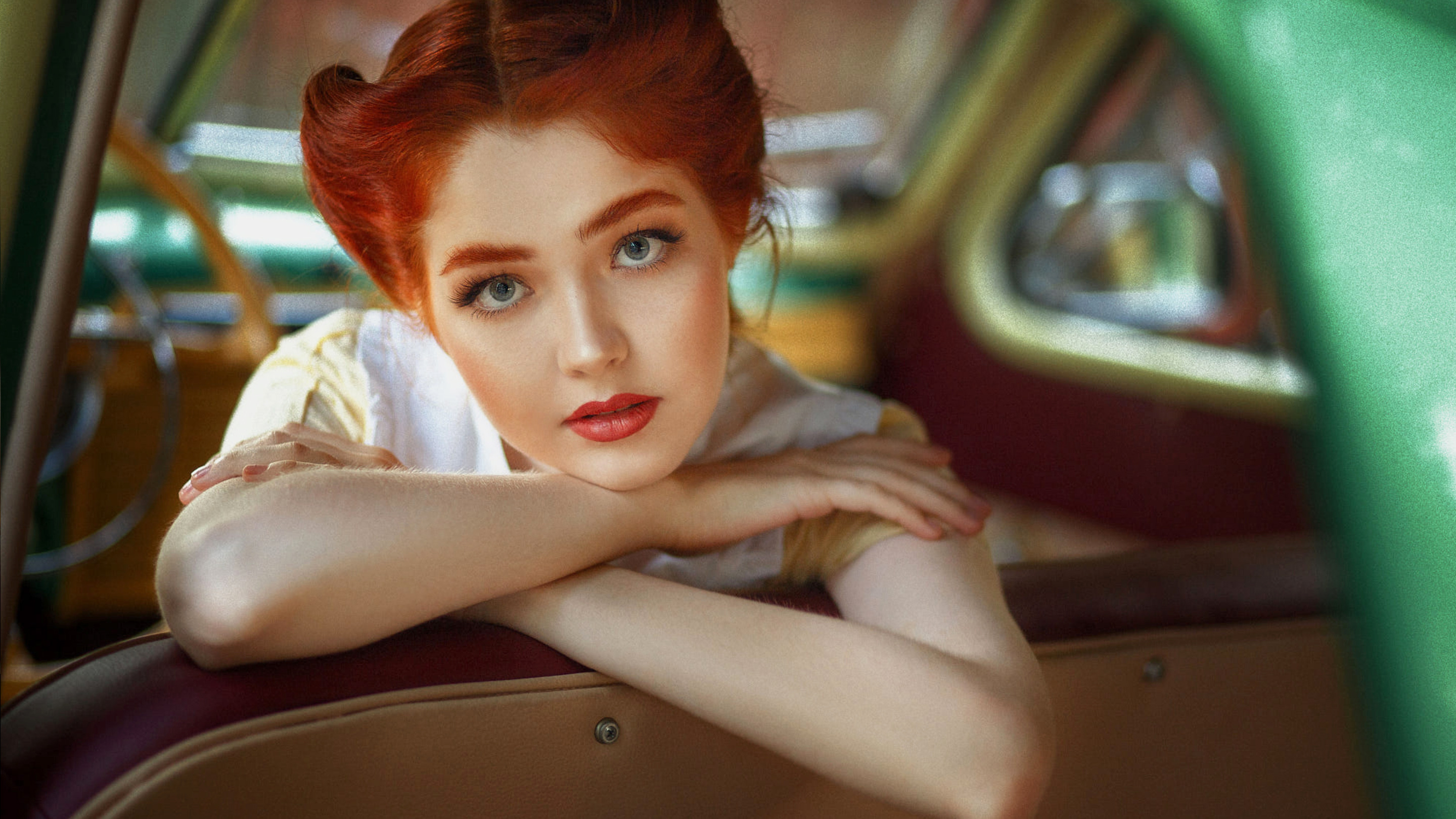 Портрет на фоне