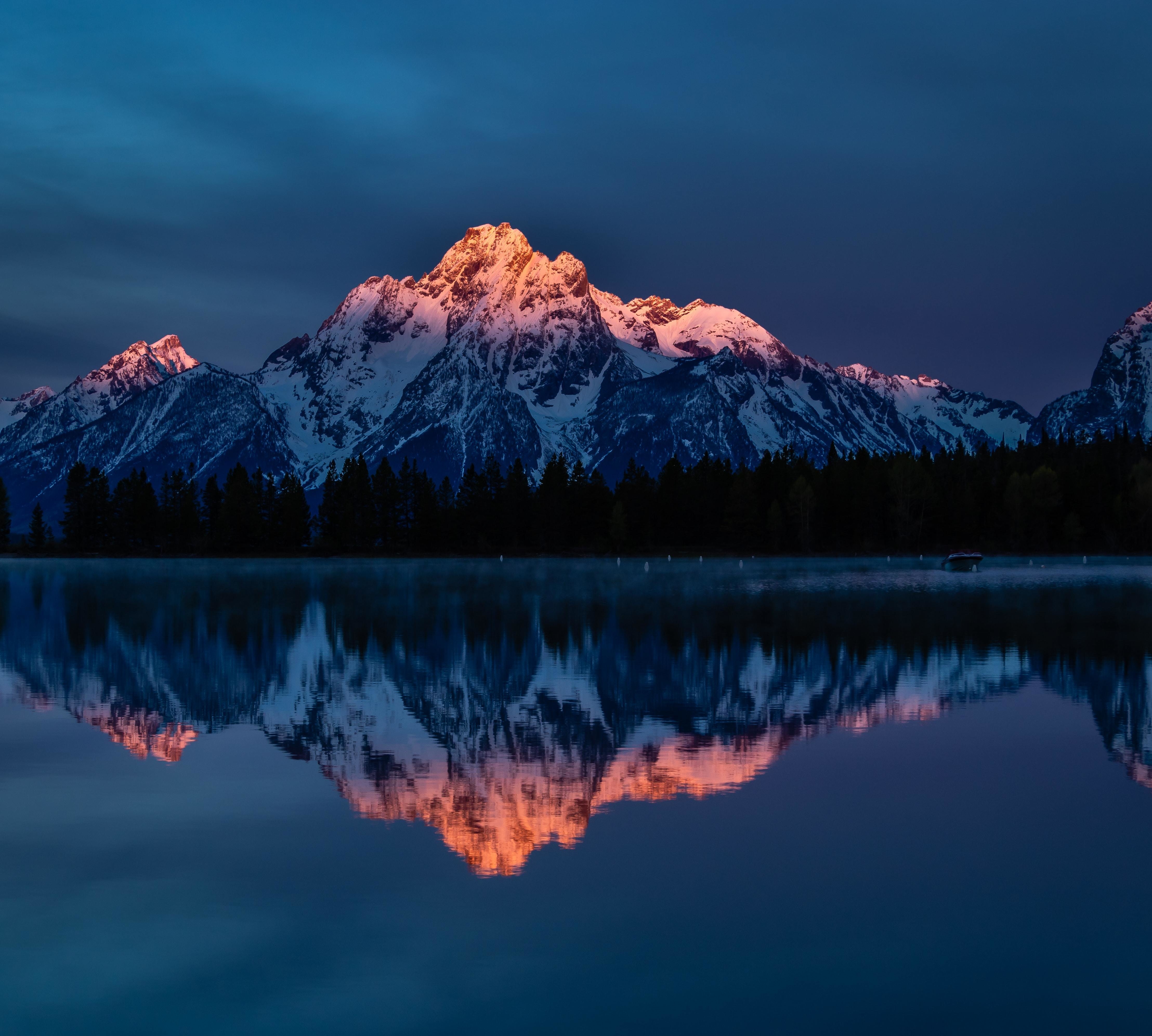 Wallpapers wallpaper mountains reflecdtion a lake on the desktop