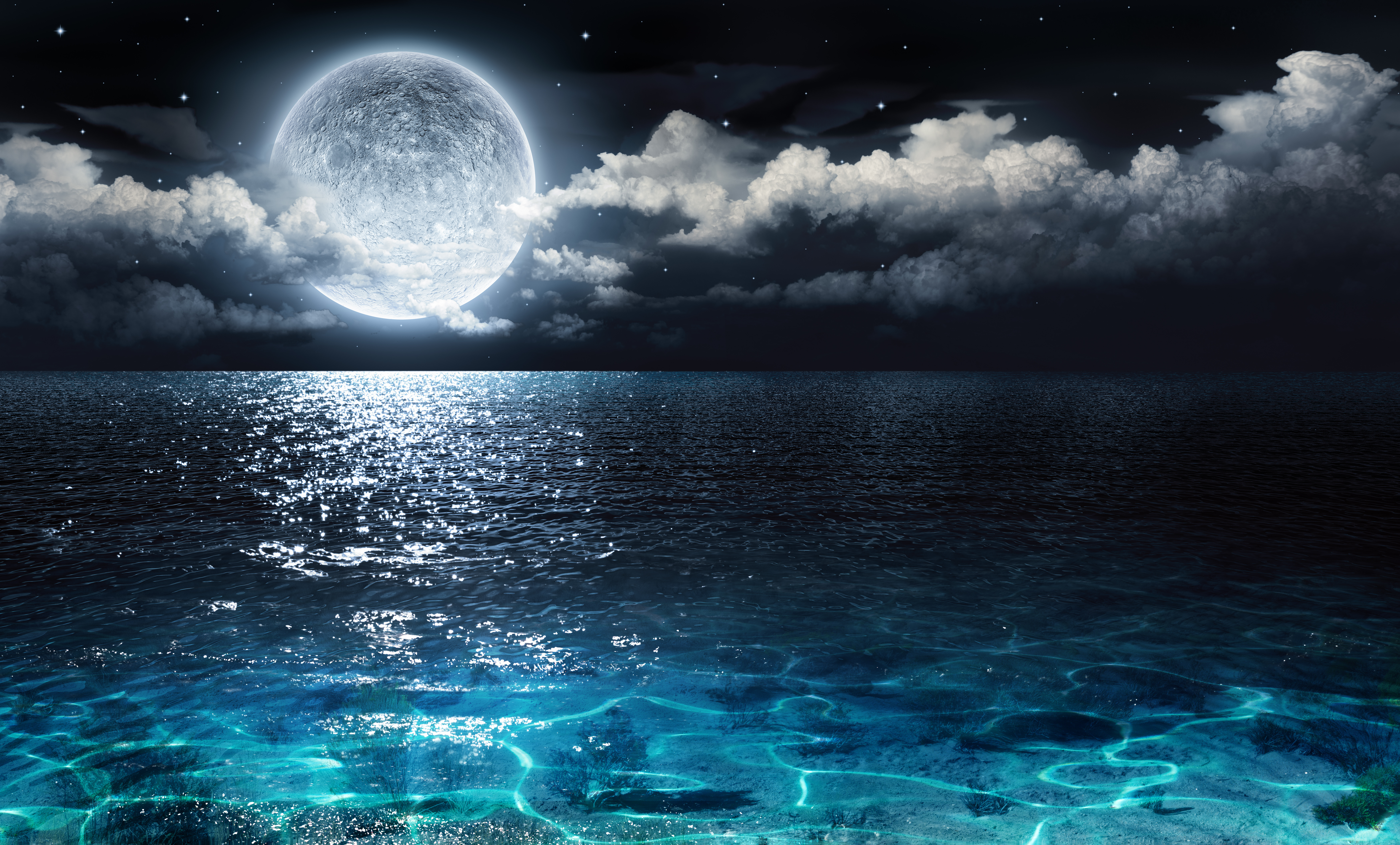 Wallpapers Moon over ocean on the desktop