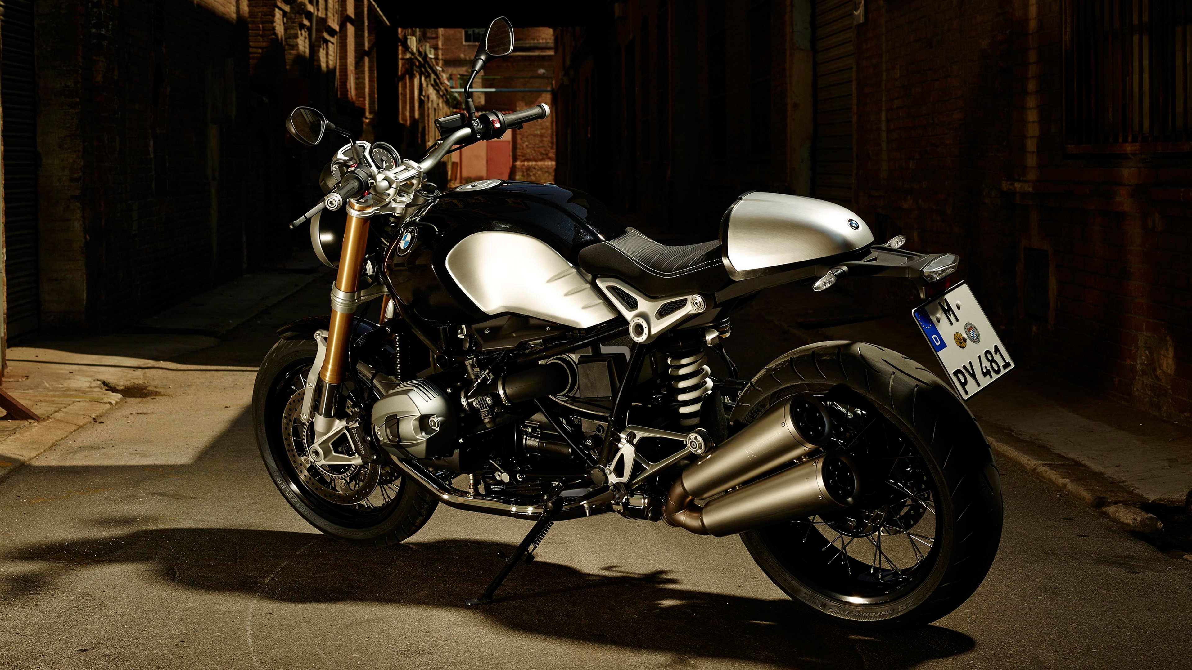 Free photo BMW R nineT