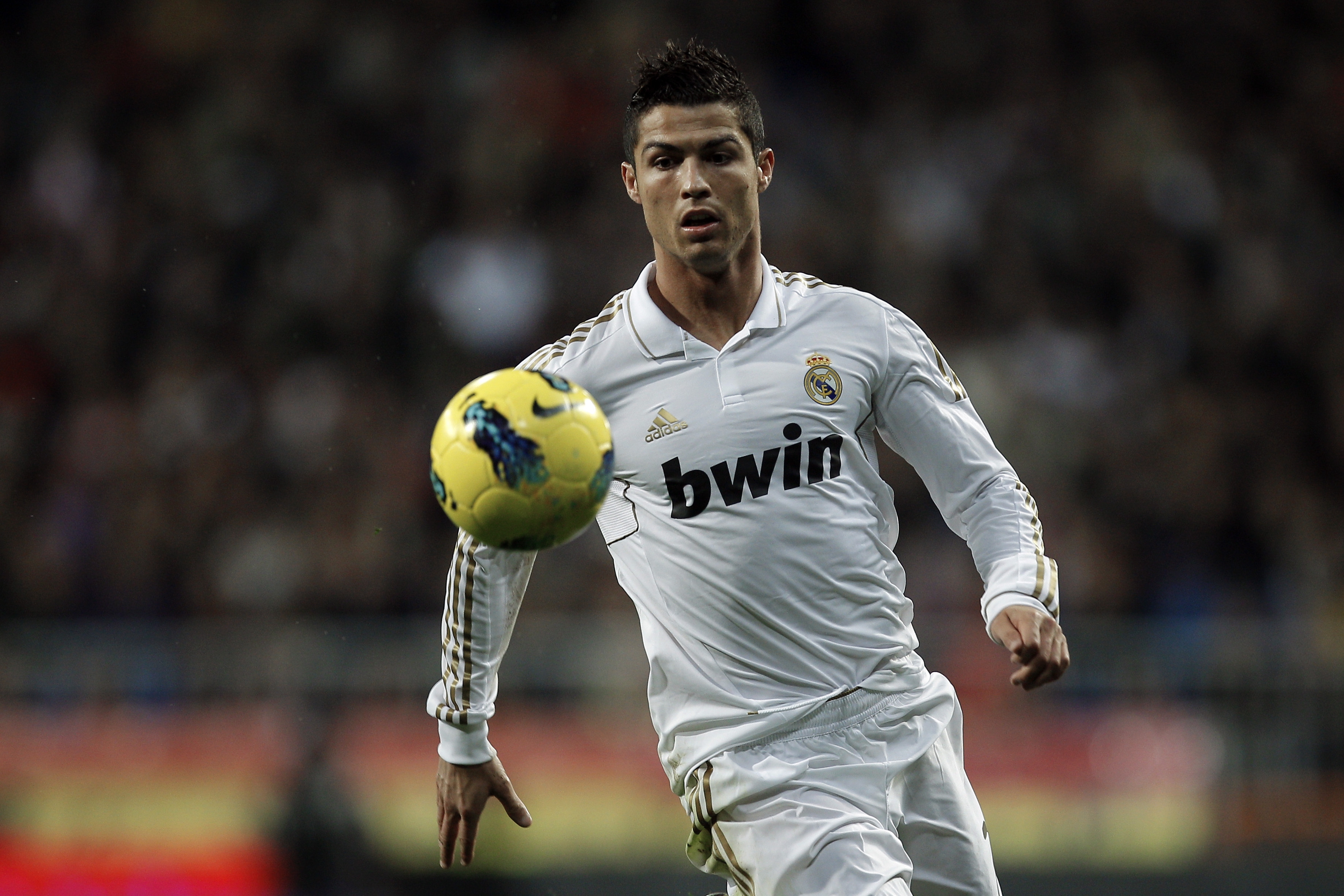 Wallpapers wallpaper cristiano ronaldo football Real Madrid on the desktop