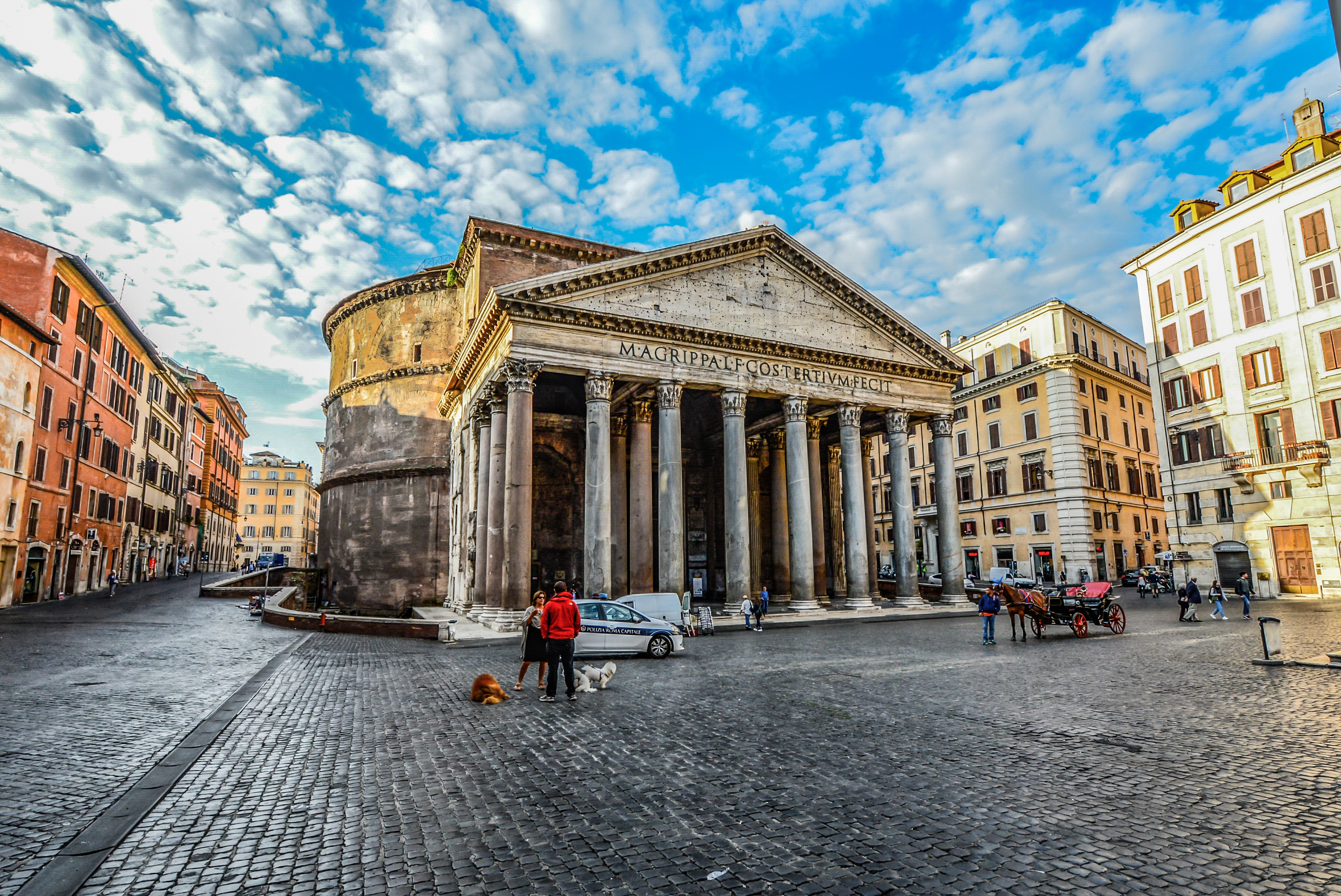 Free photo Italian Town Center