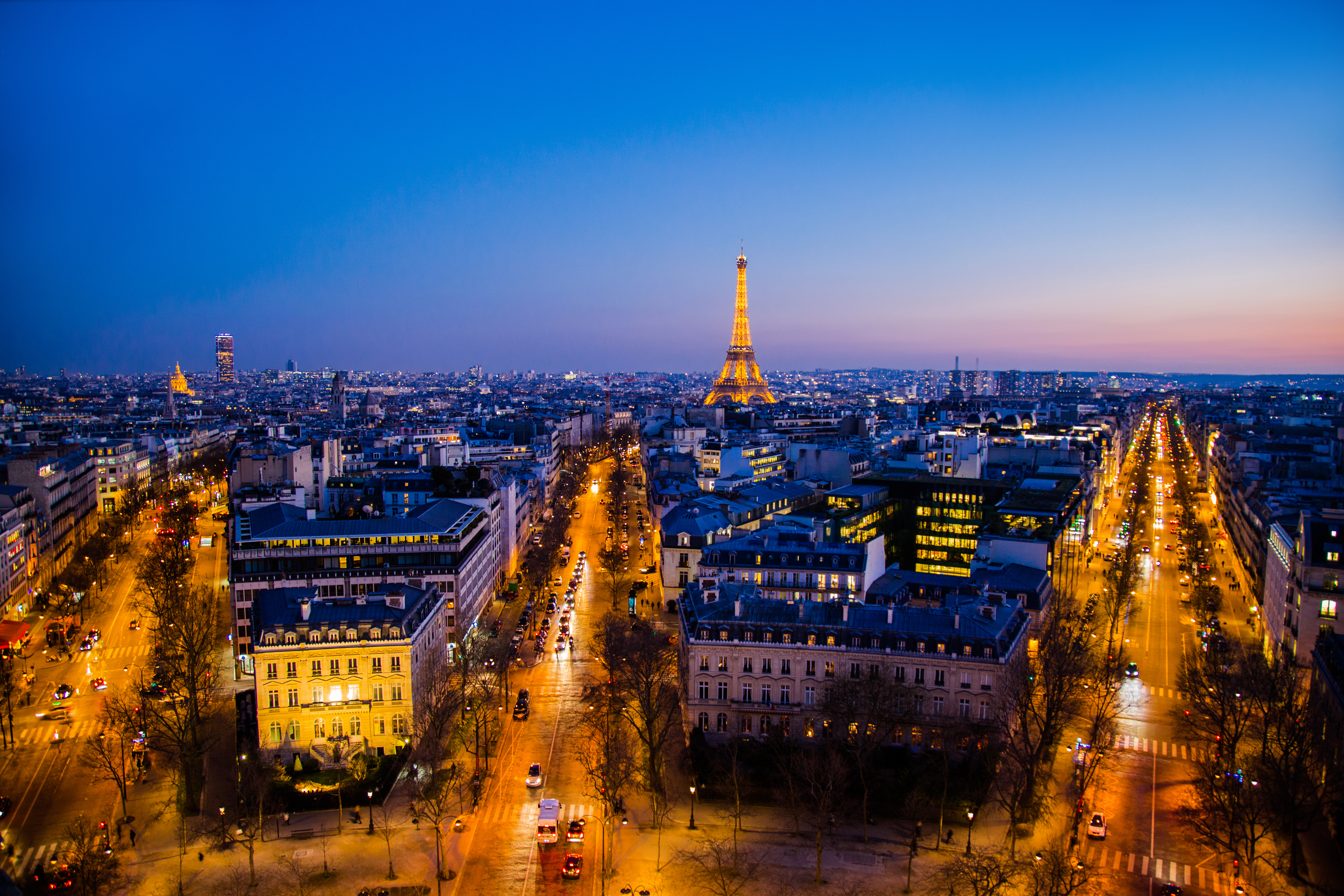 Wallpapers illuminations Paris Eiffel tower on the desktop