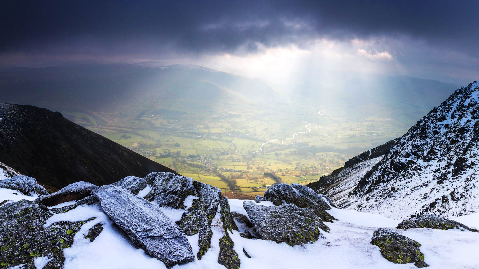 Wallpapers sun light landscape mountains on the desktop