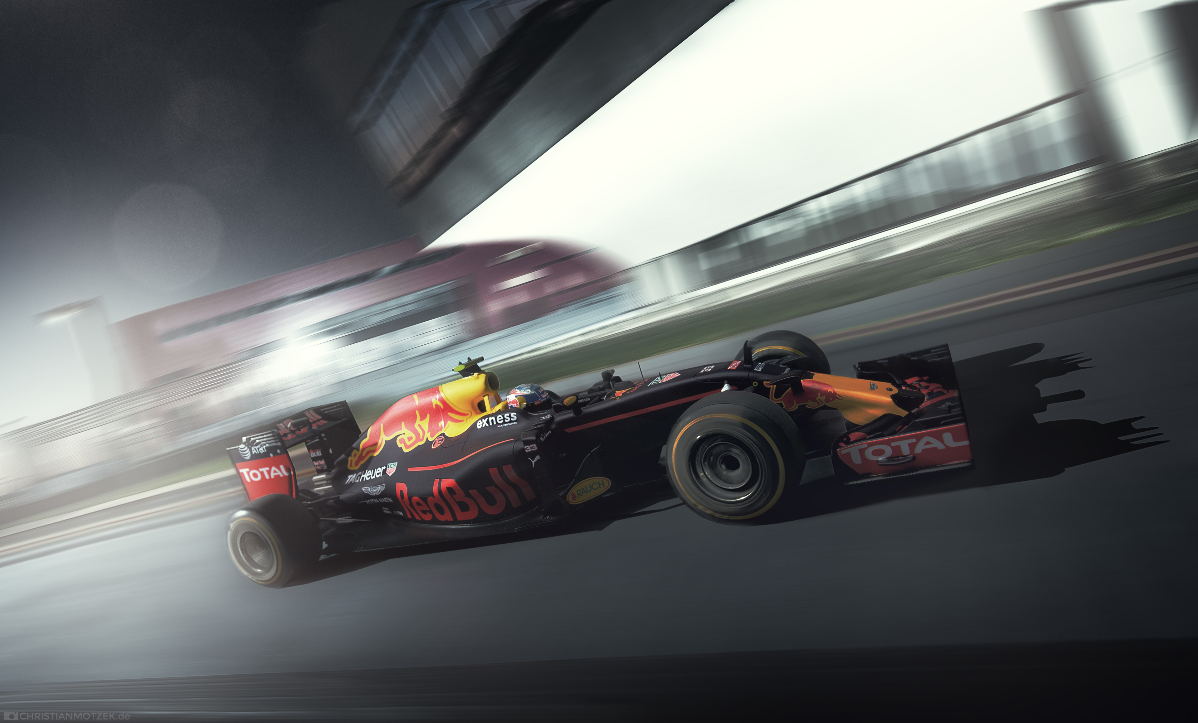 Обои Red Bull F1 Behance на рабочий стол