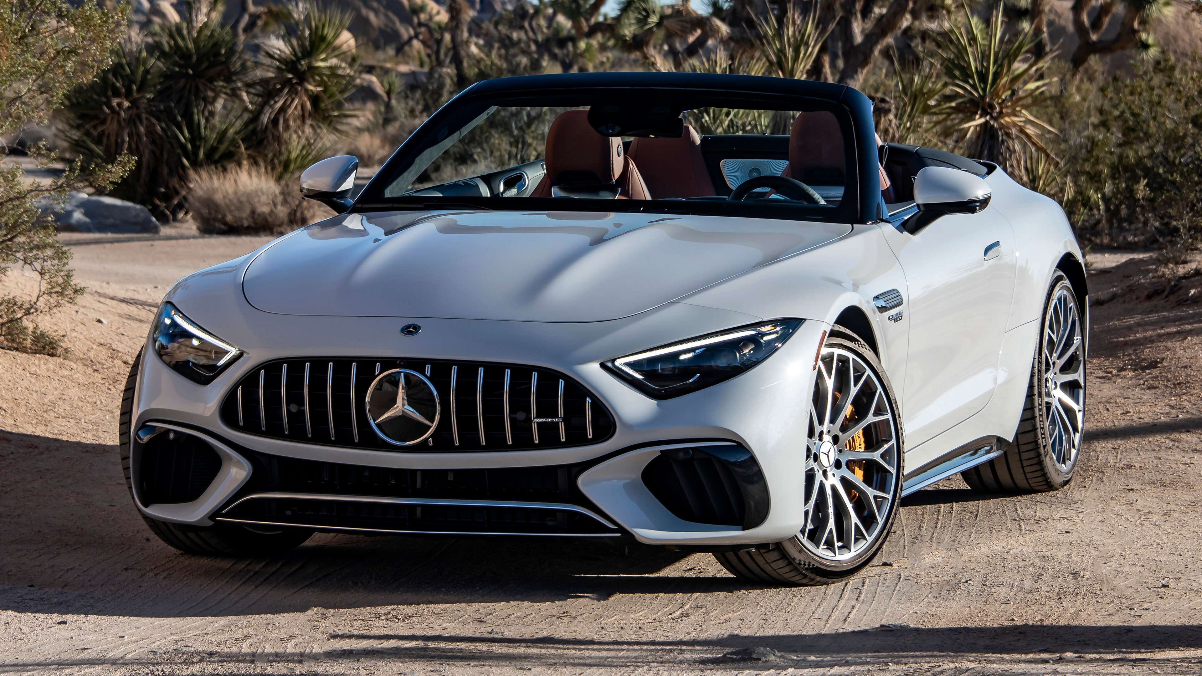 Free photo Mercedes-AMG SL 55