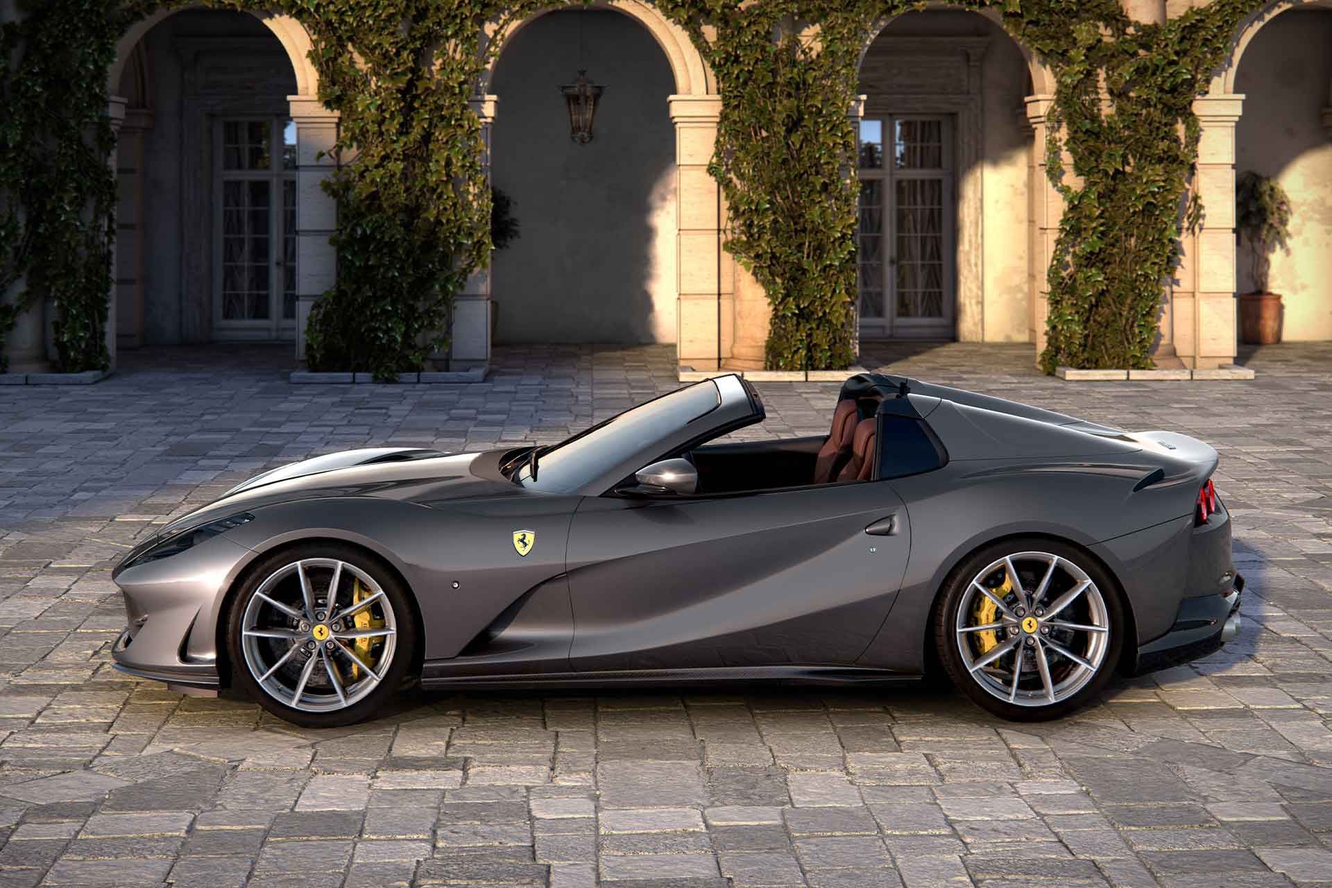 Free photo Ferrari 812 Superfast