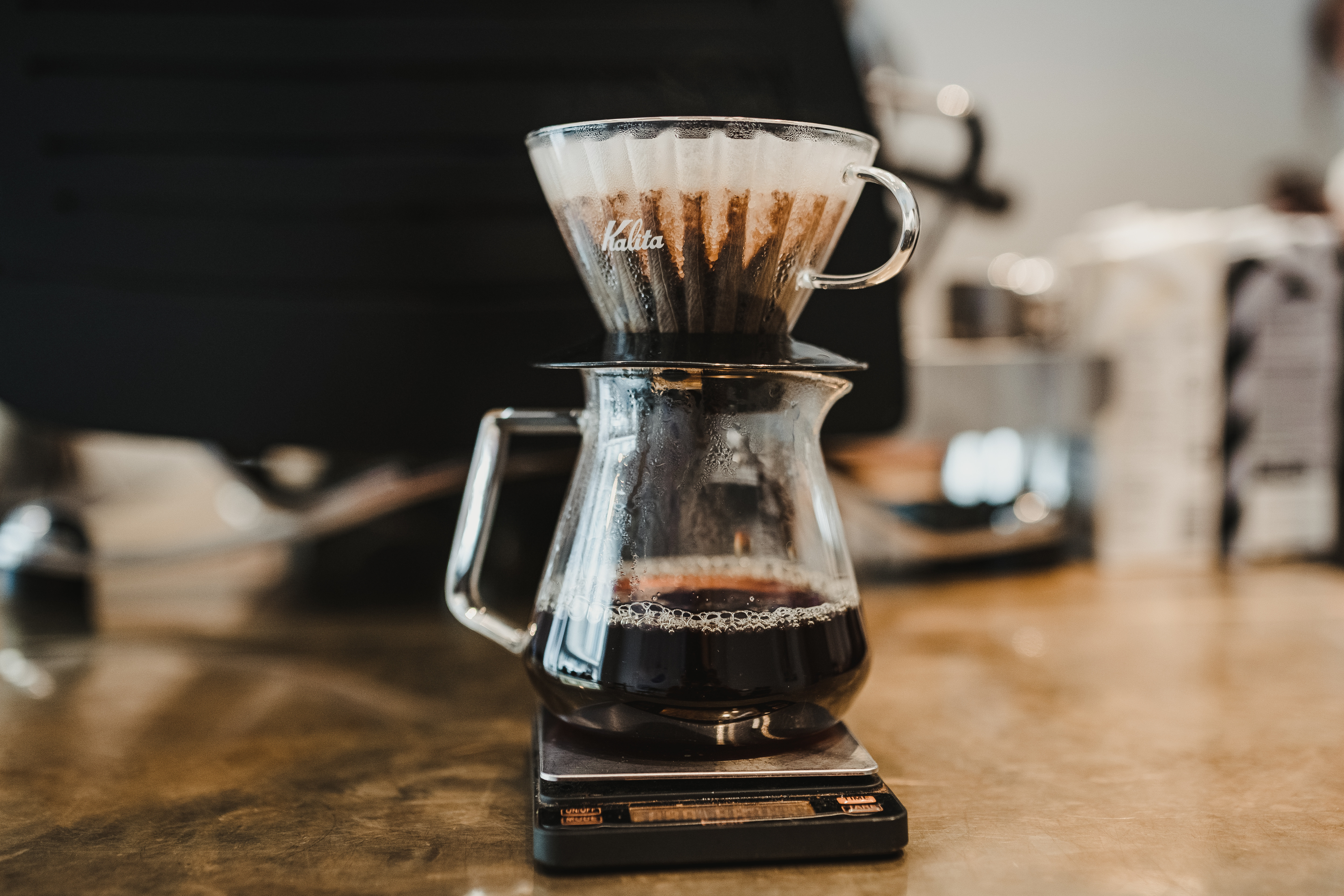 桌面上的壁纸黑 咖啡因 饮品